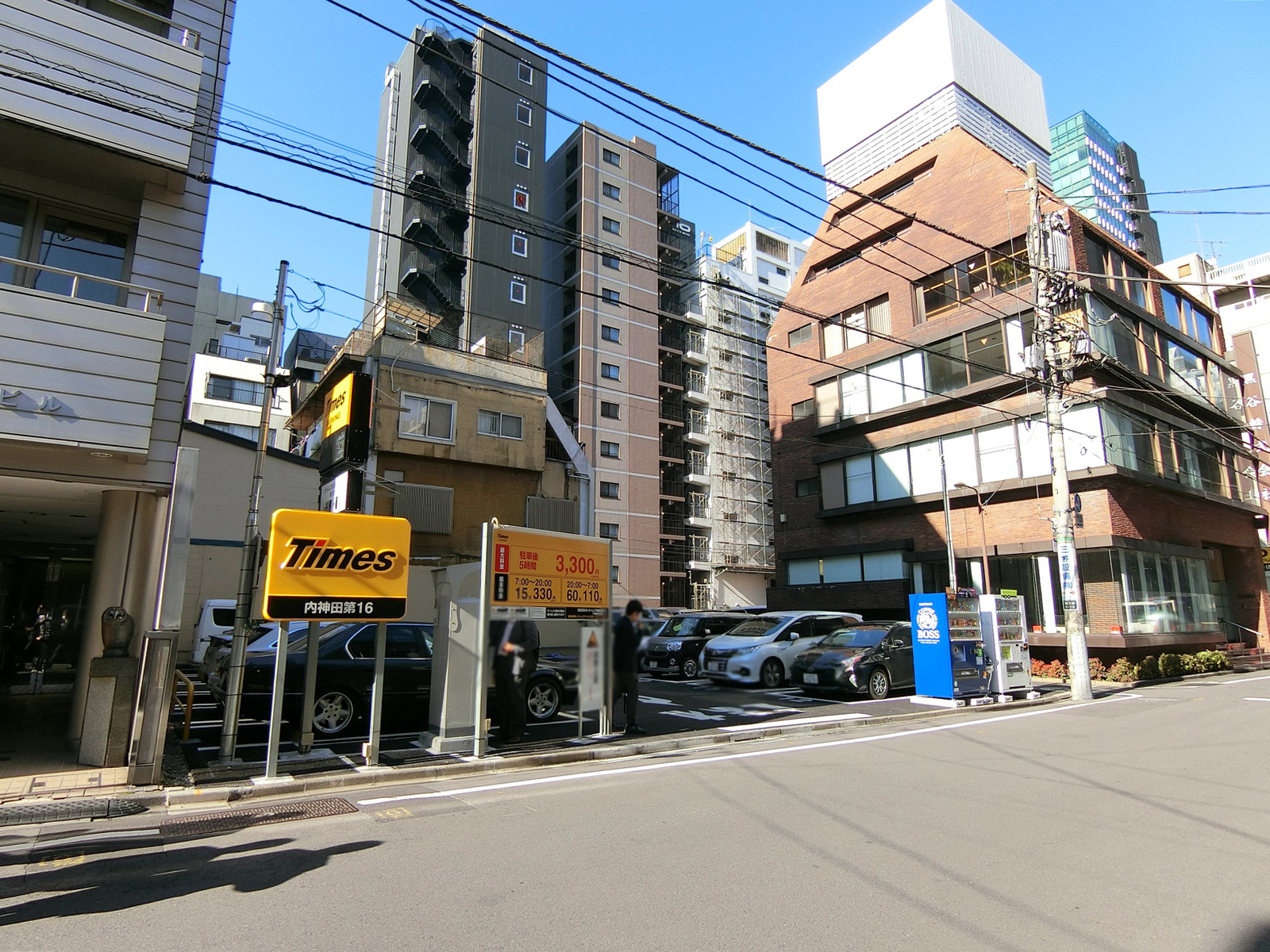 近くのコインパーキング