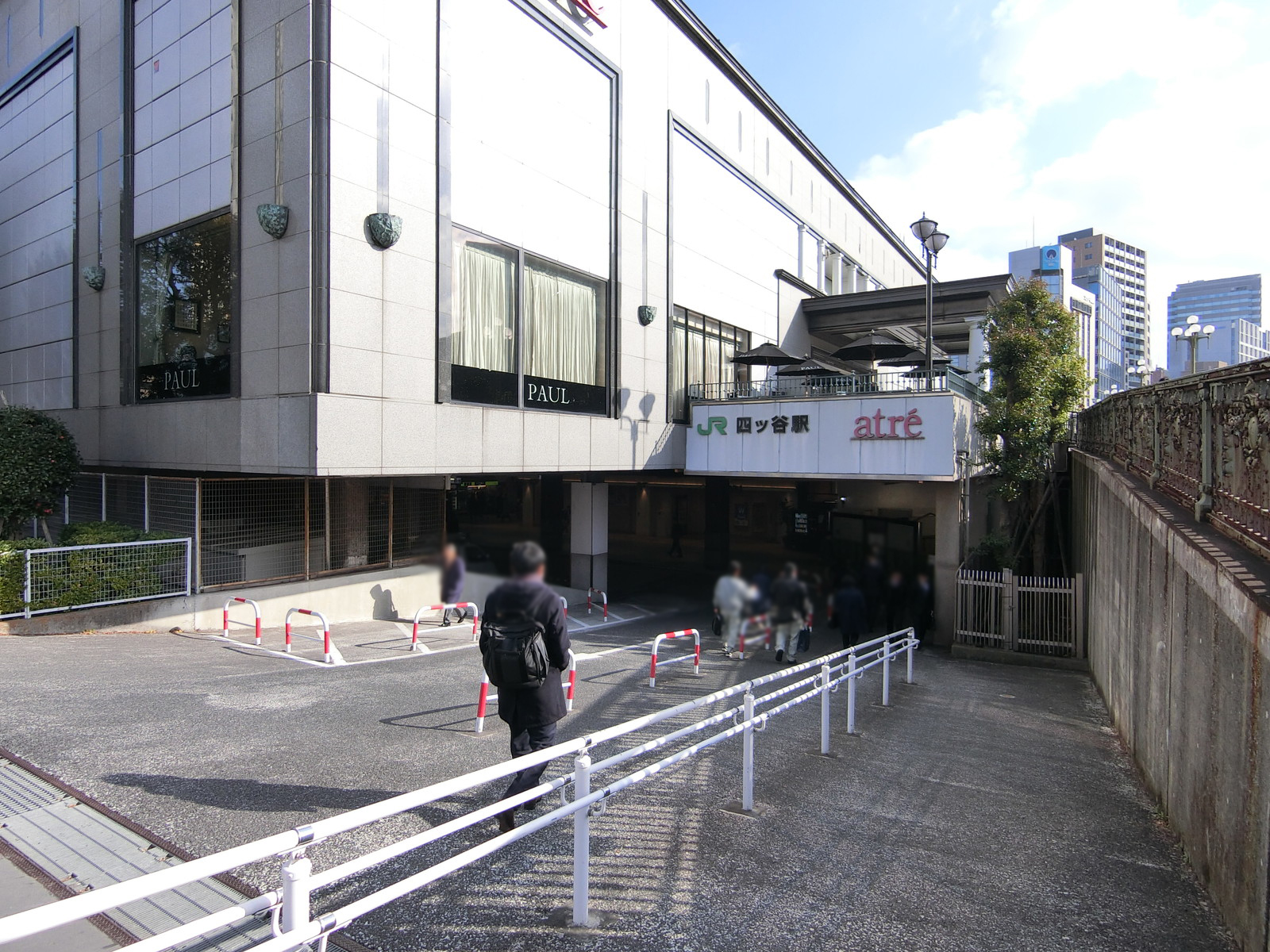 「四ッ谷駅」より徒歩6分