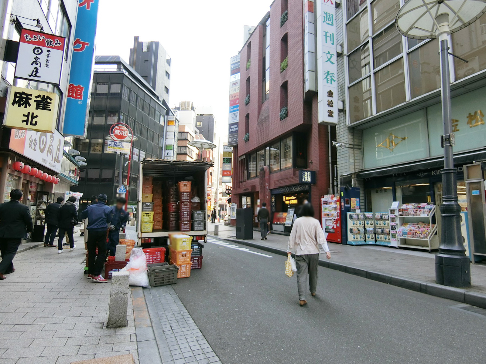 GRAND AKASAKA前面の通り