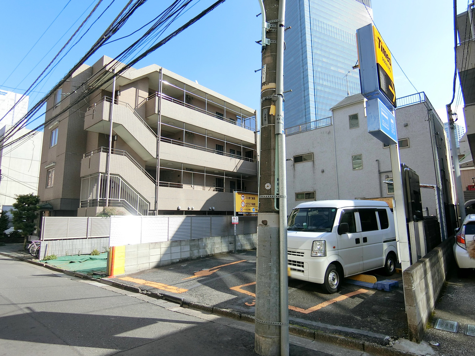 近くのコインパーキング