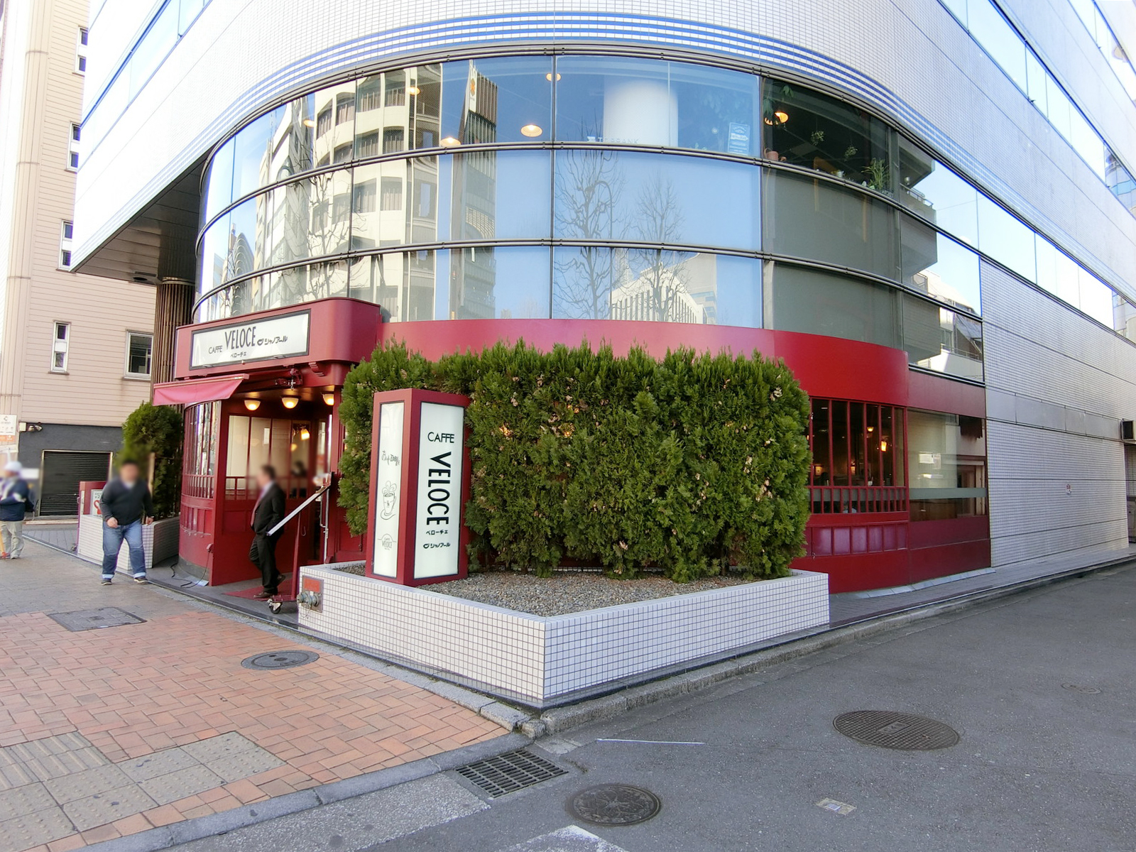 徒歩1分のカフェベローチェ 新川店