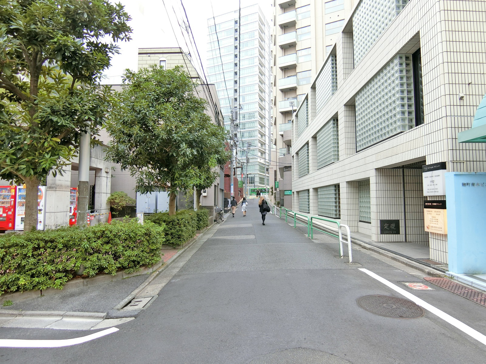 麹町ビル4610前面の通り