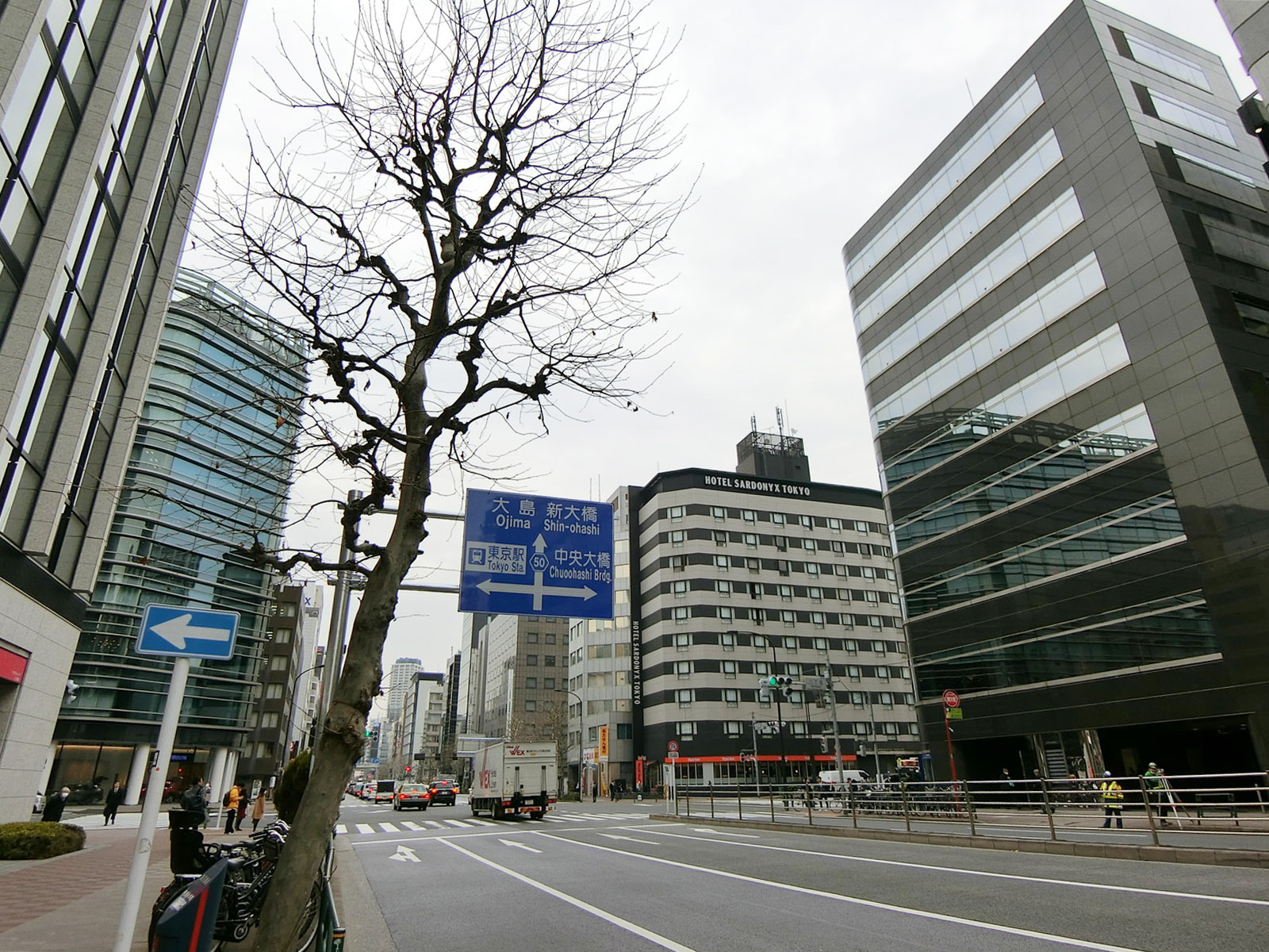付近の新大橋通り