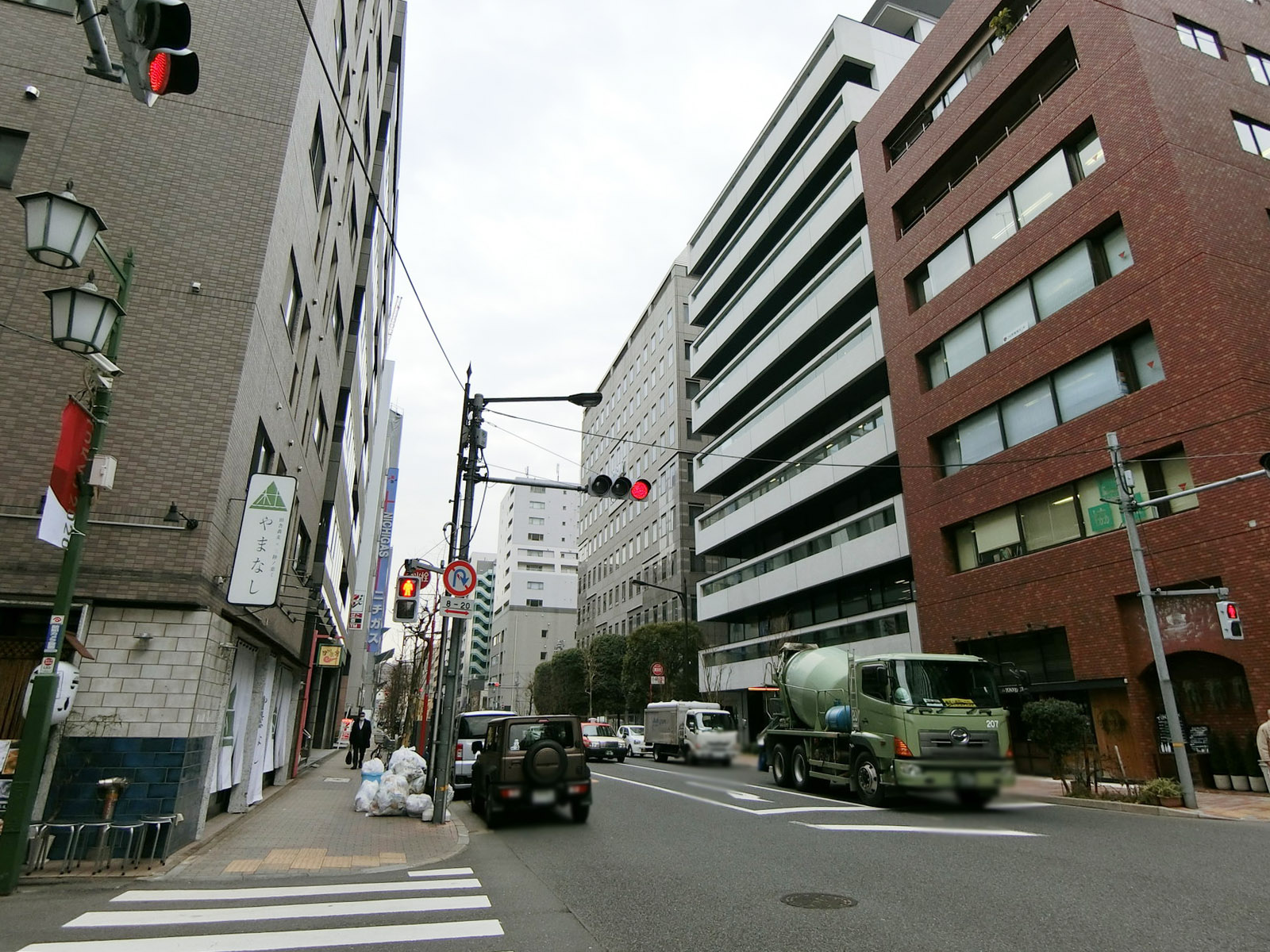 付近の平成通り