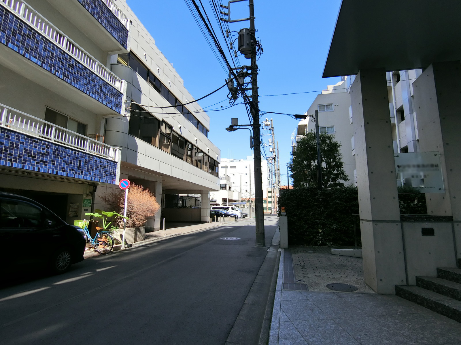 富士コーポ前面の通り