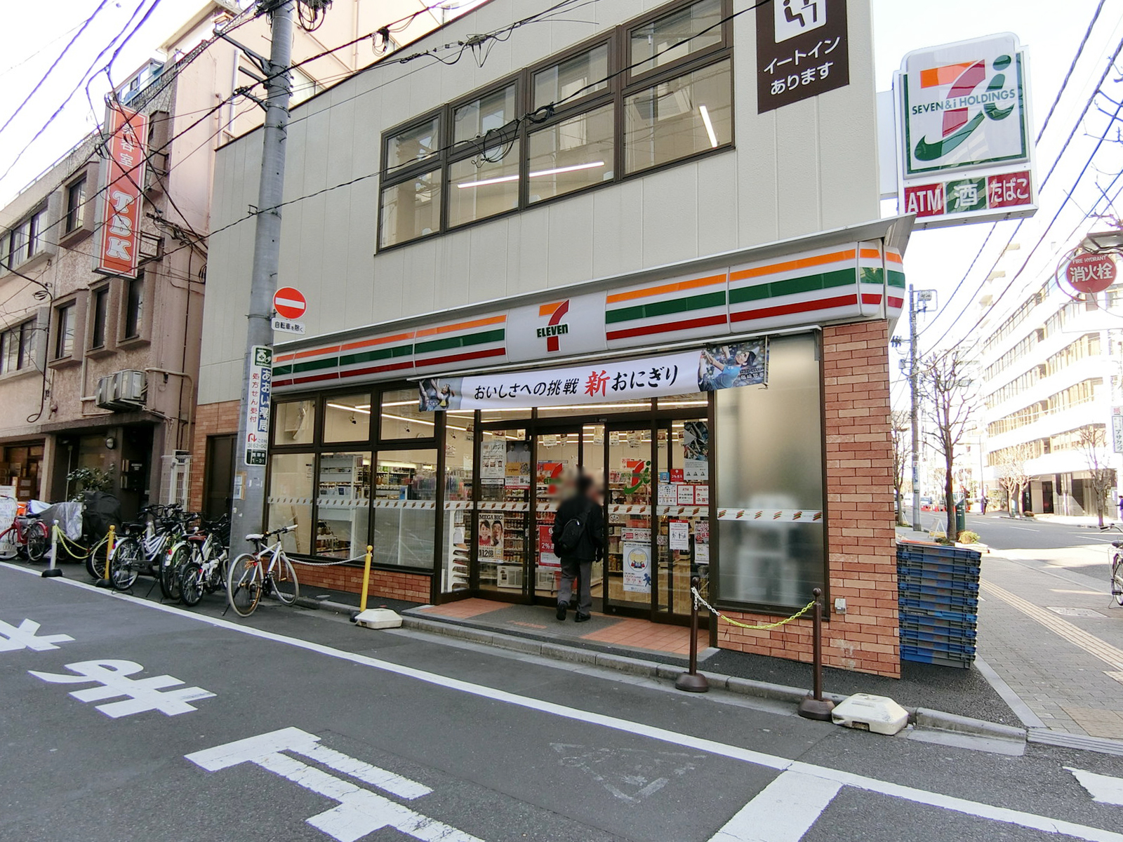 徒歩1分のセブンイレブン