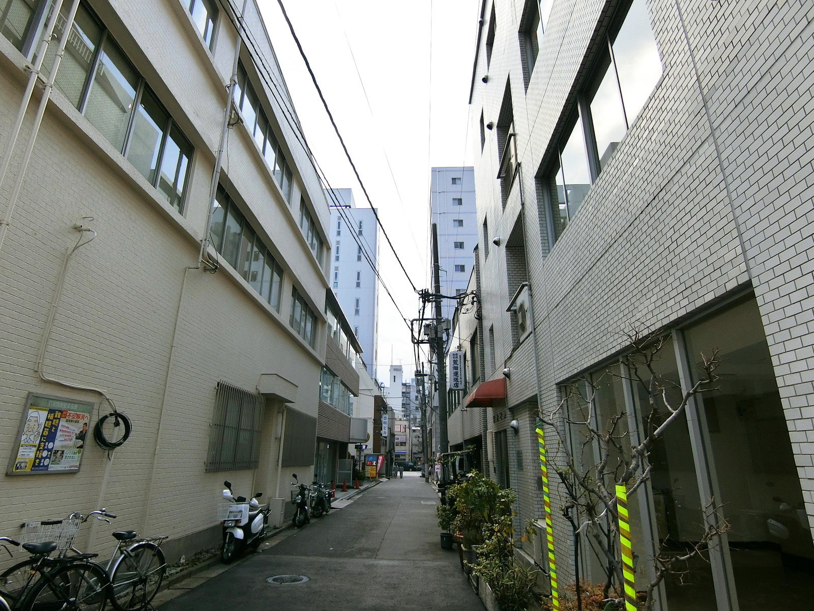 大矢ビル前面の通り