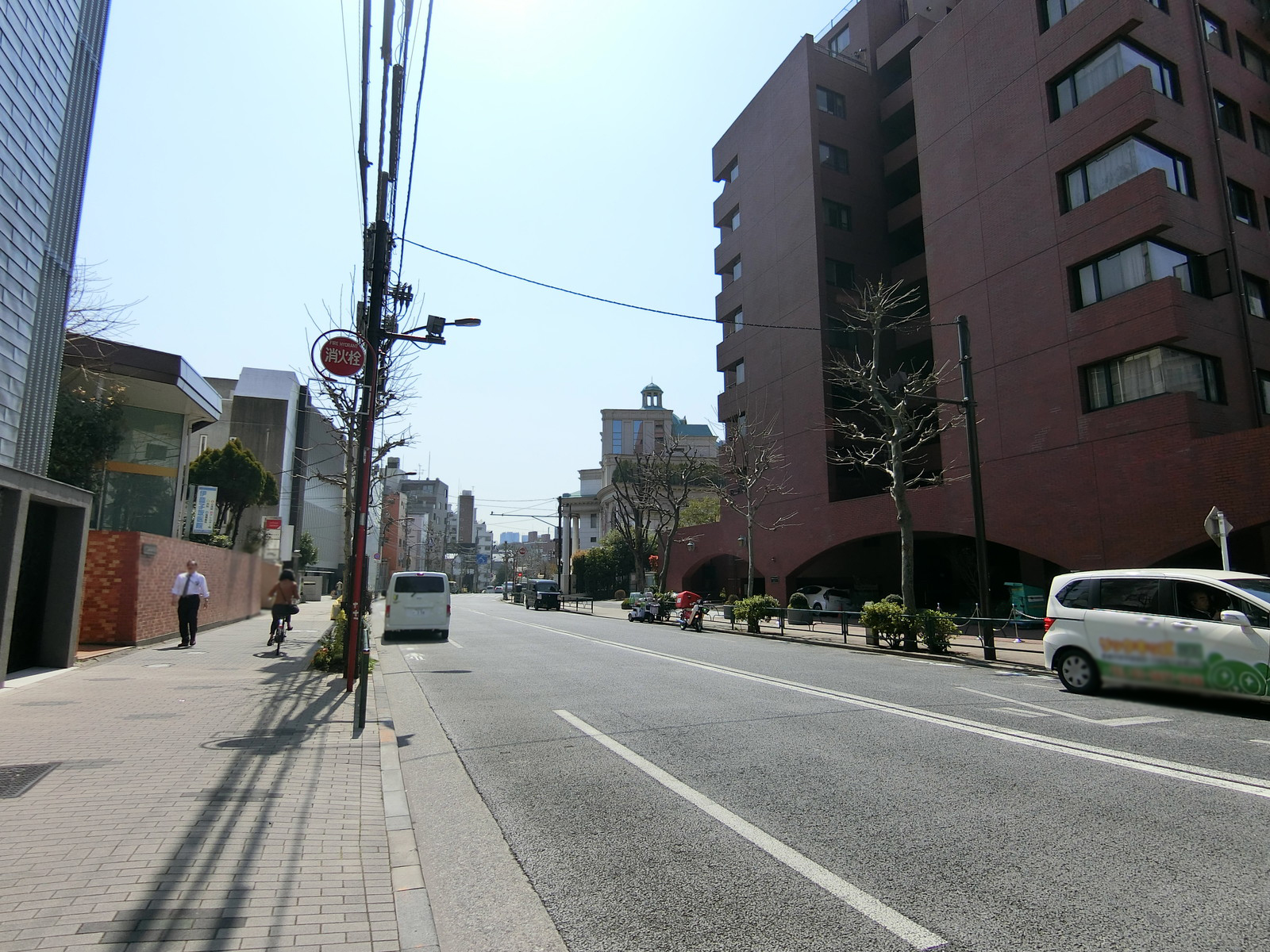 前面の通り伊皿子坂