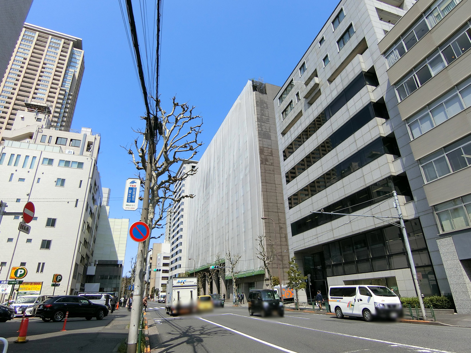 南青山STUDIO FLAT前面の通り