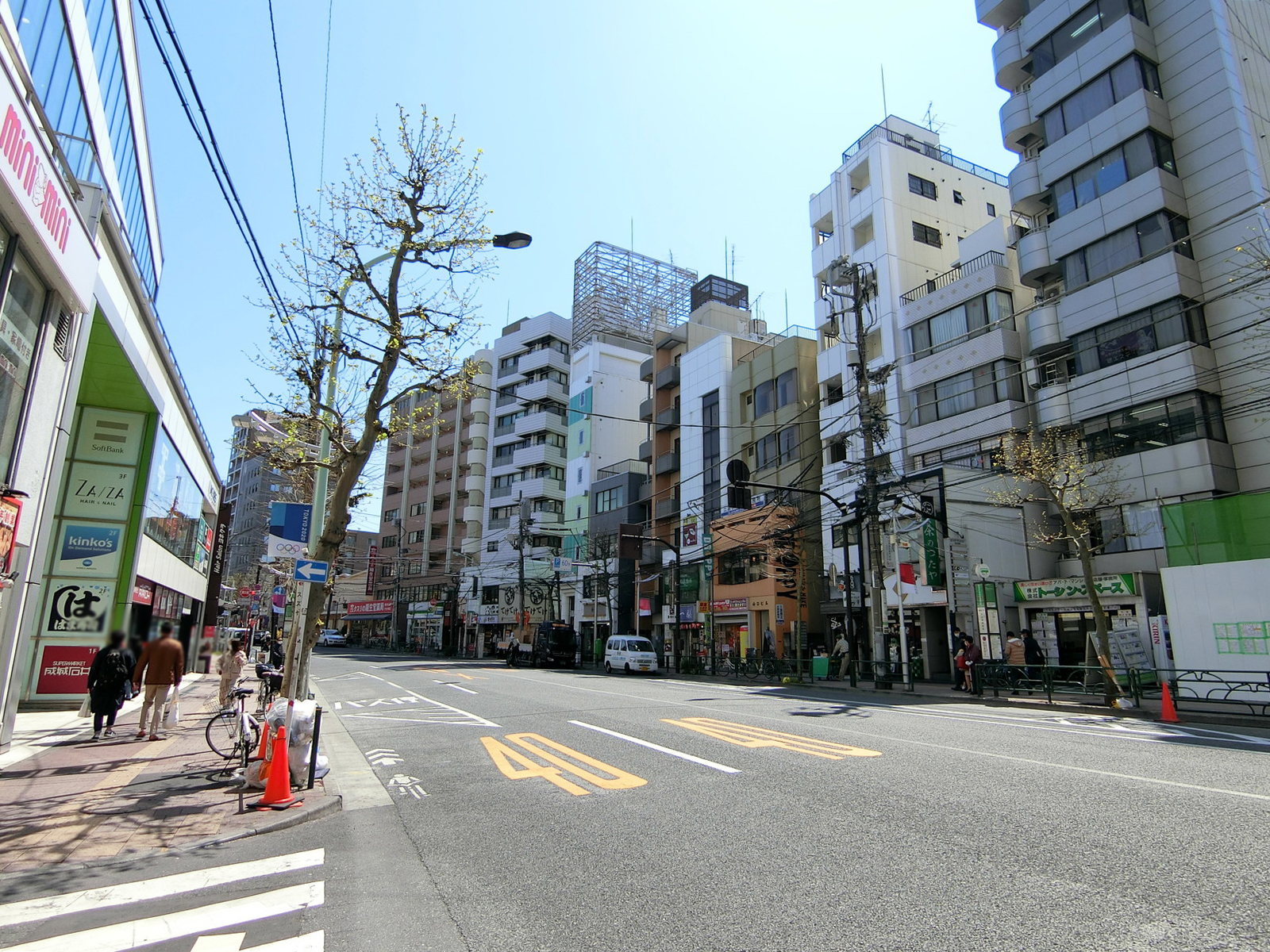 至近の早稲田通り