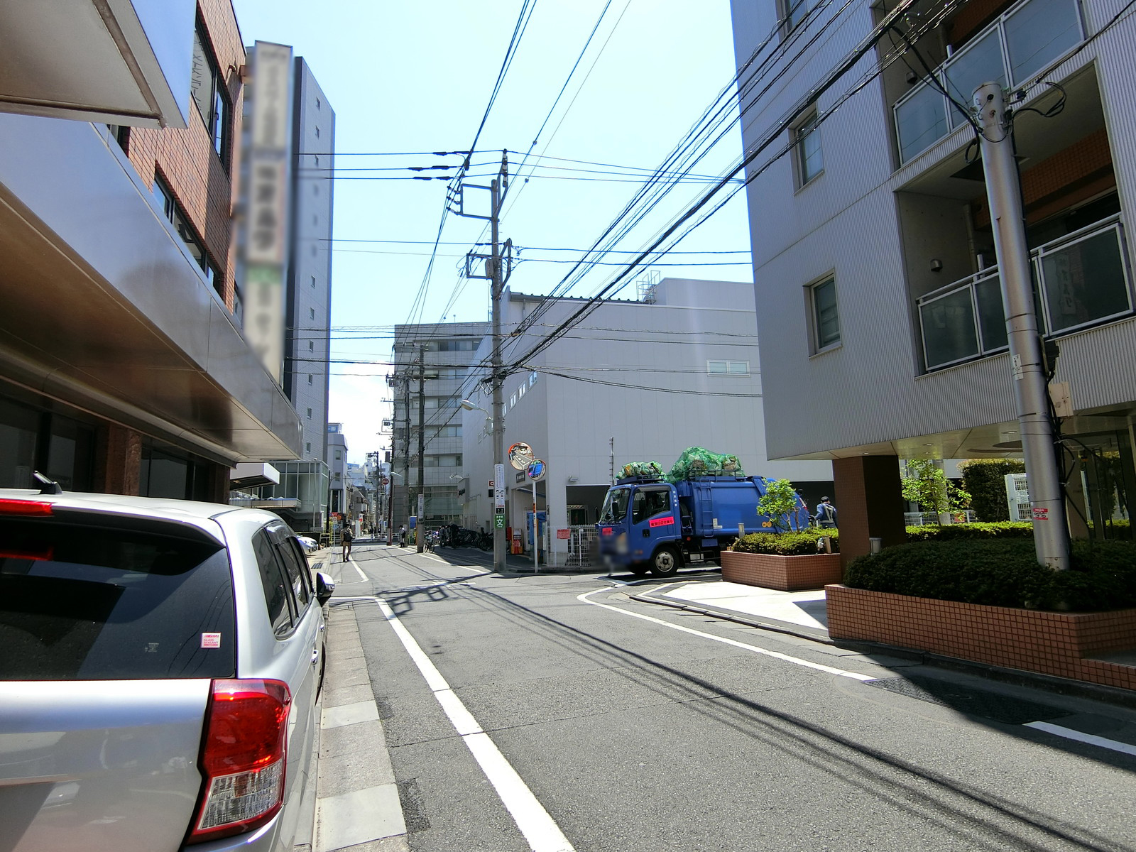 メイスンビル前面の通り