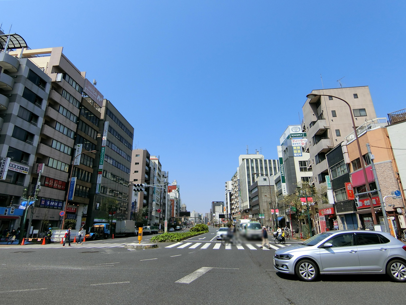 付近の白山通り