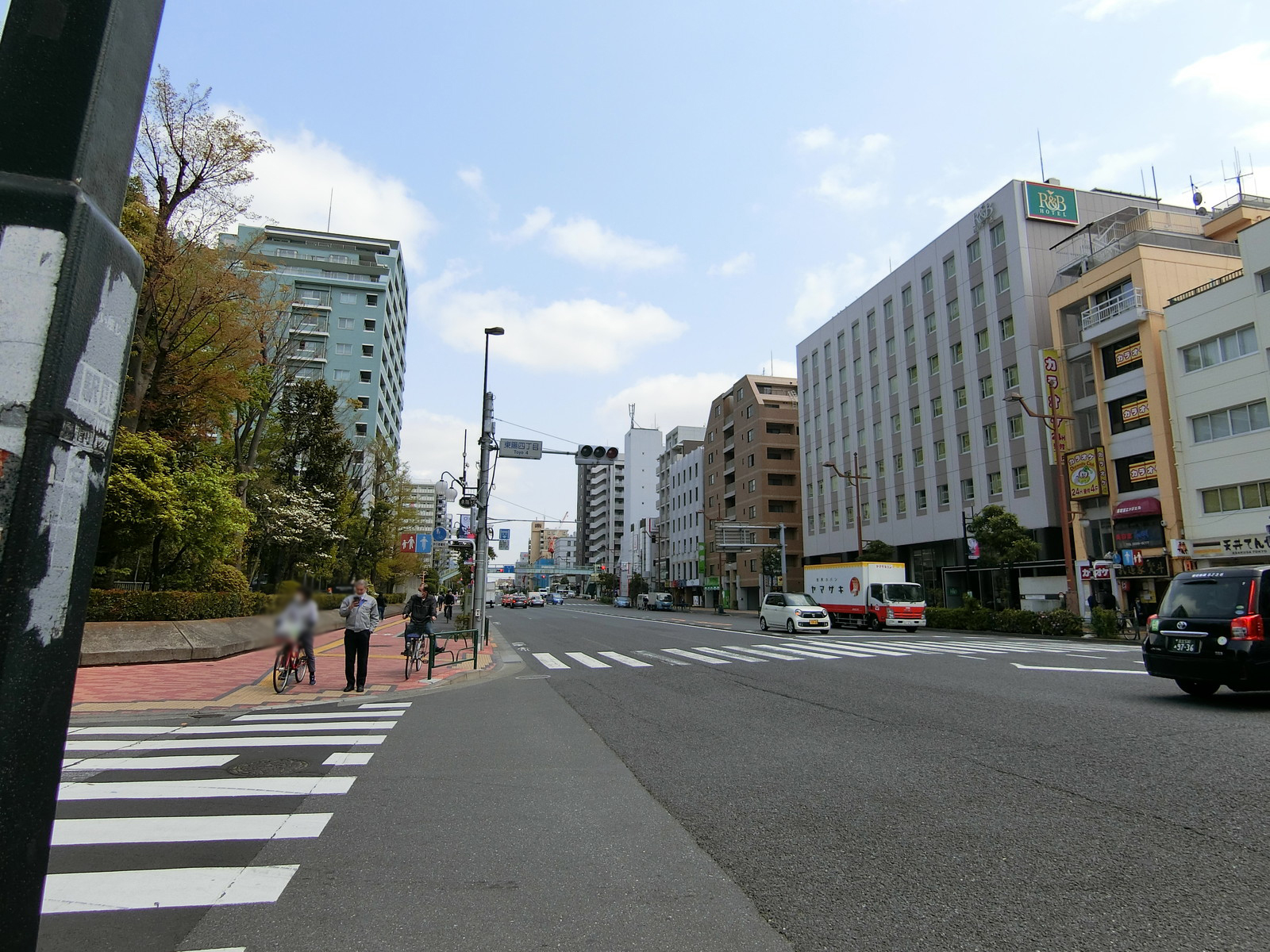 付近の東陽四丁目交差点