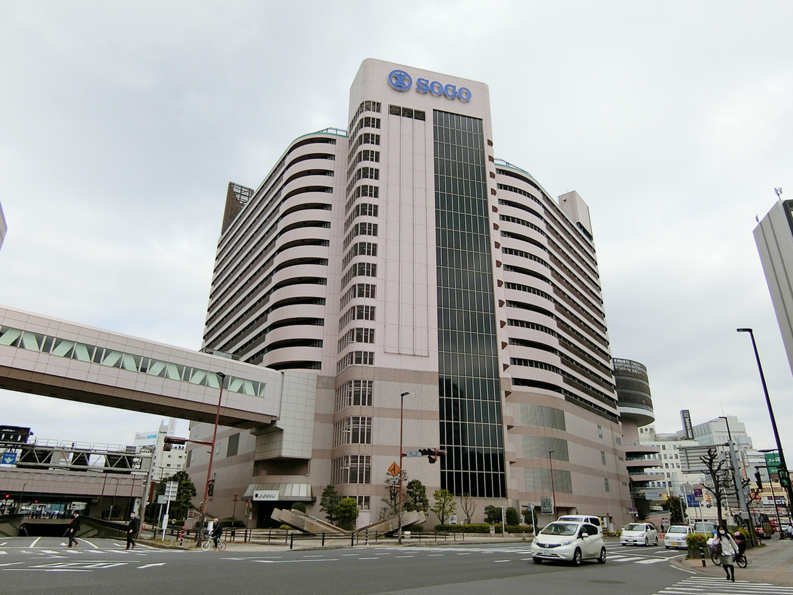 至近のそごう千葉店