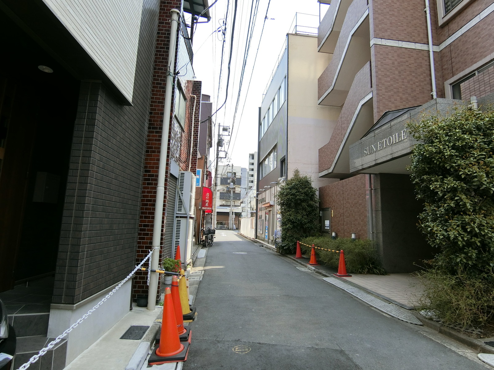 サンエトワール前面の通り