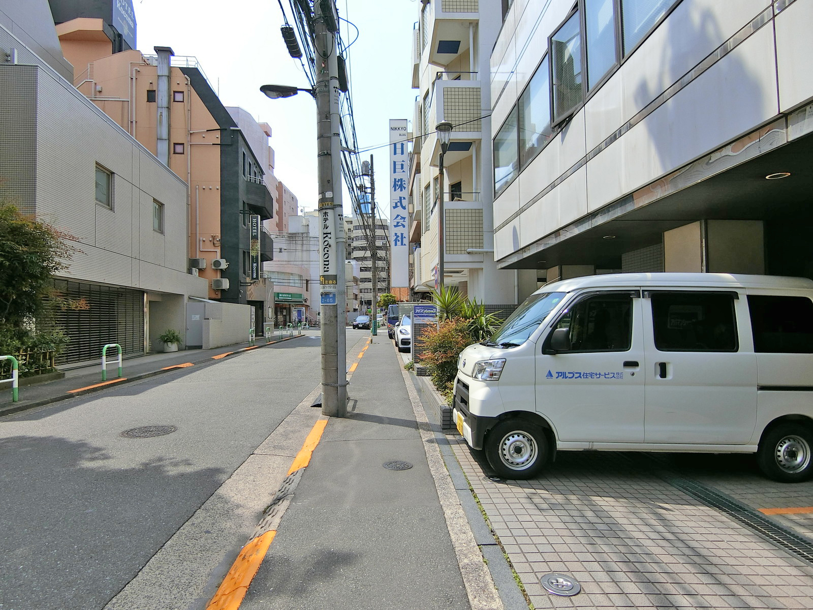 プラザフェリス前面の通り