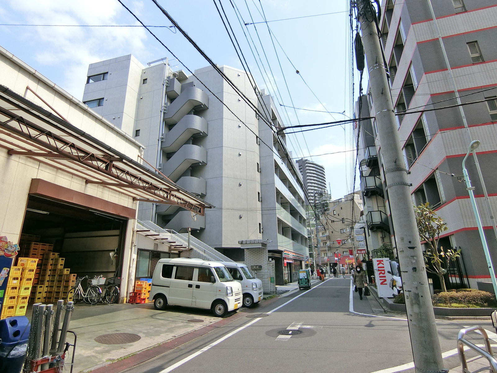 周辺は閑静なエリア