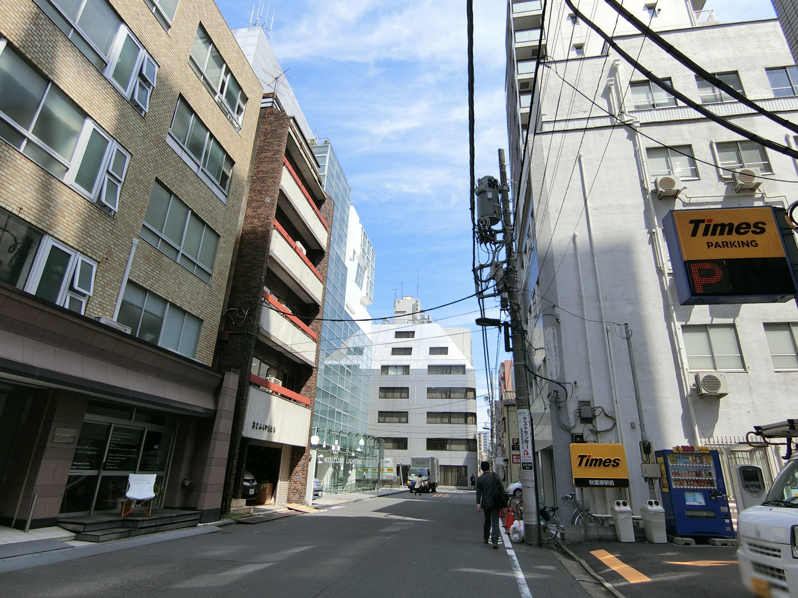 周辺は落ち着いた雰囲気のエリア