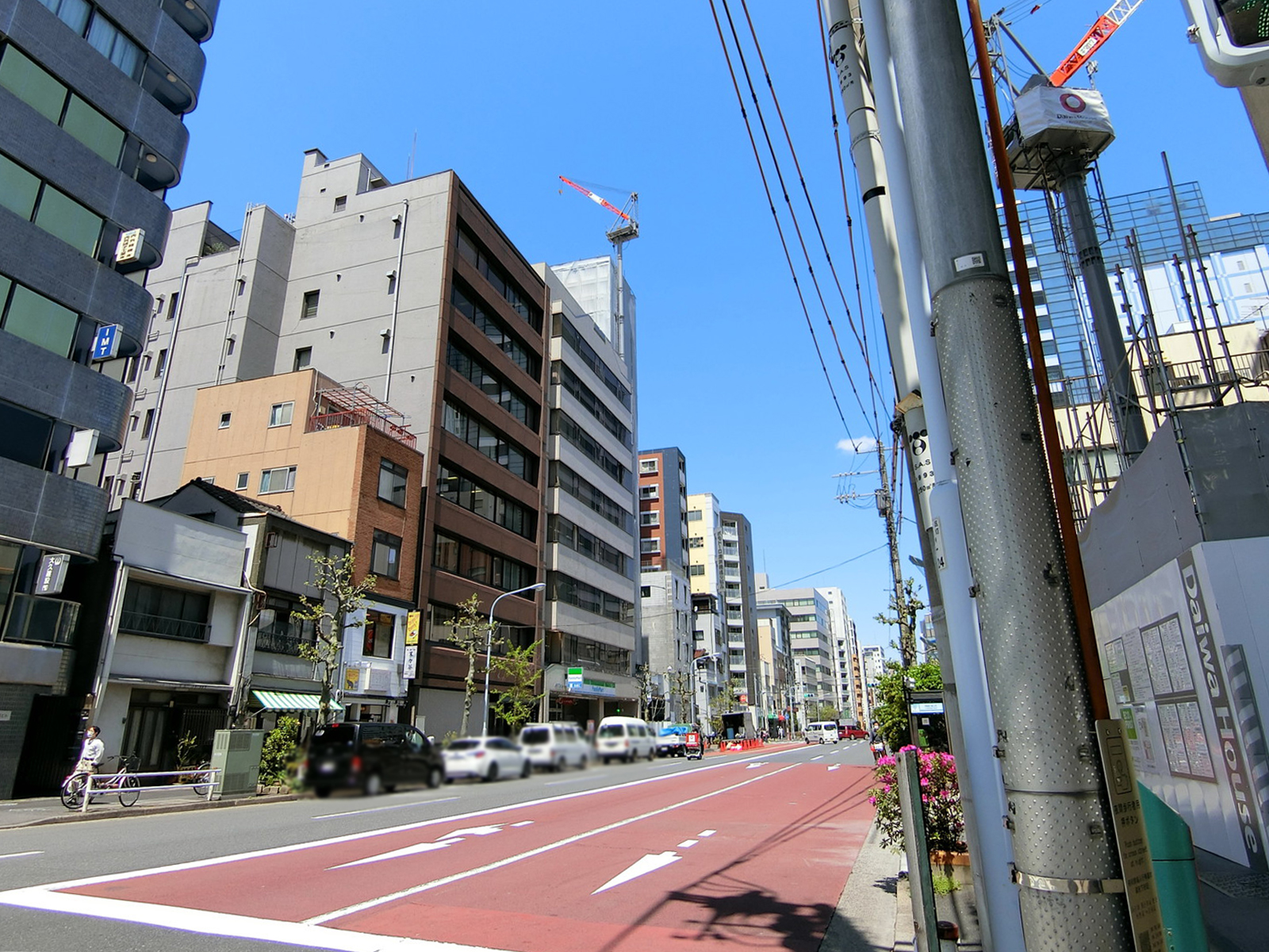 付近の清洲橋通り