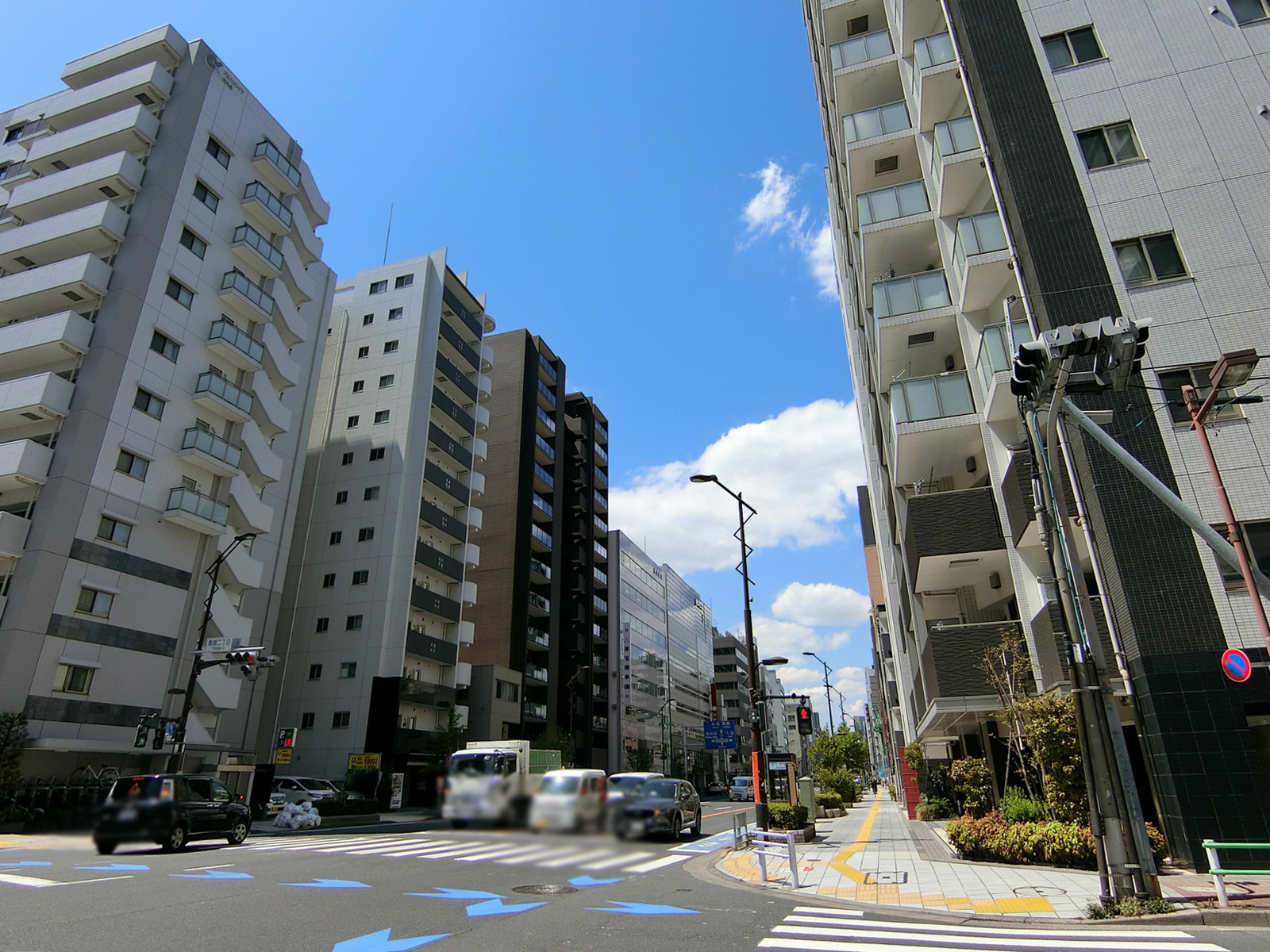 付近の蔵前橋通り