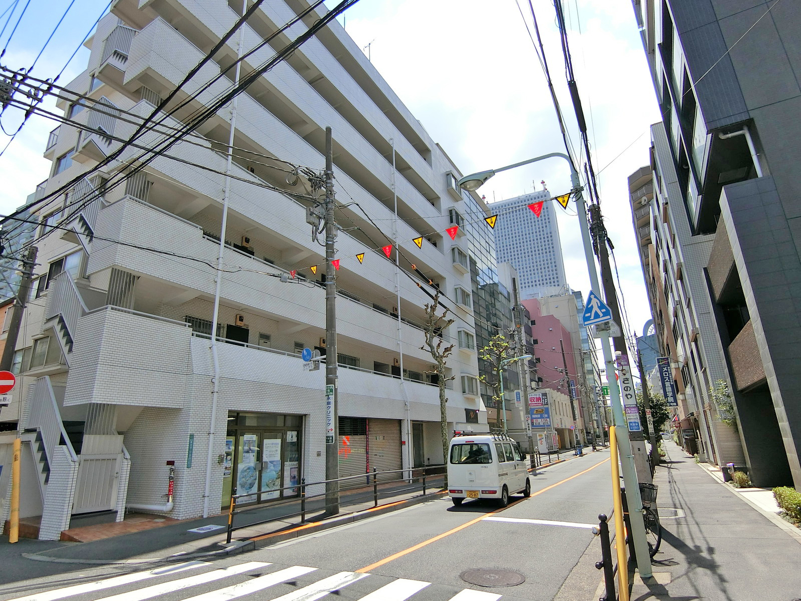 周辺は閑静なエリア