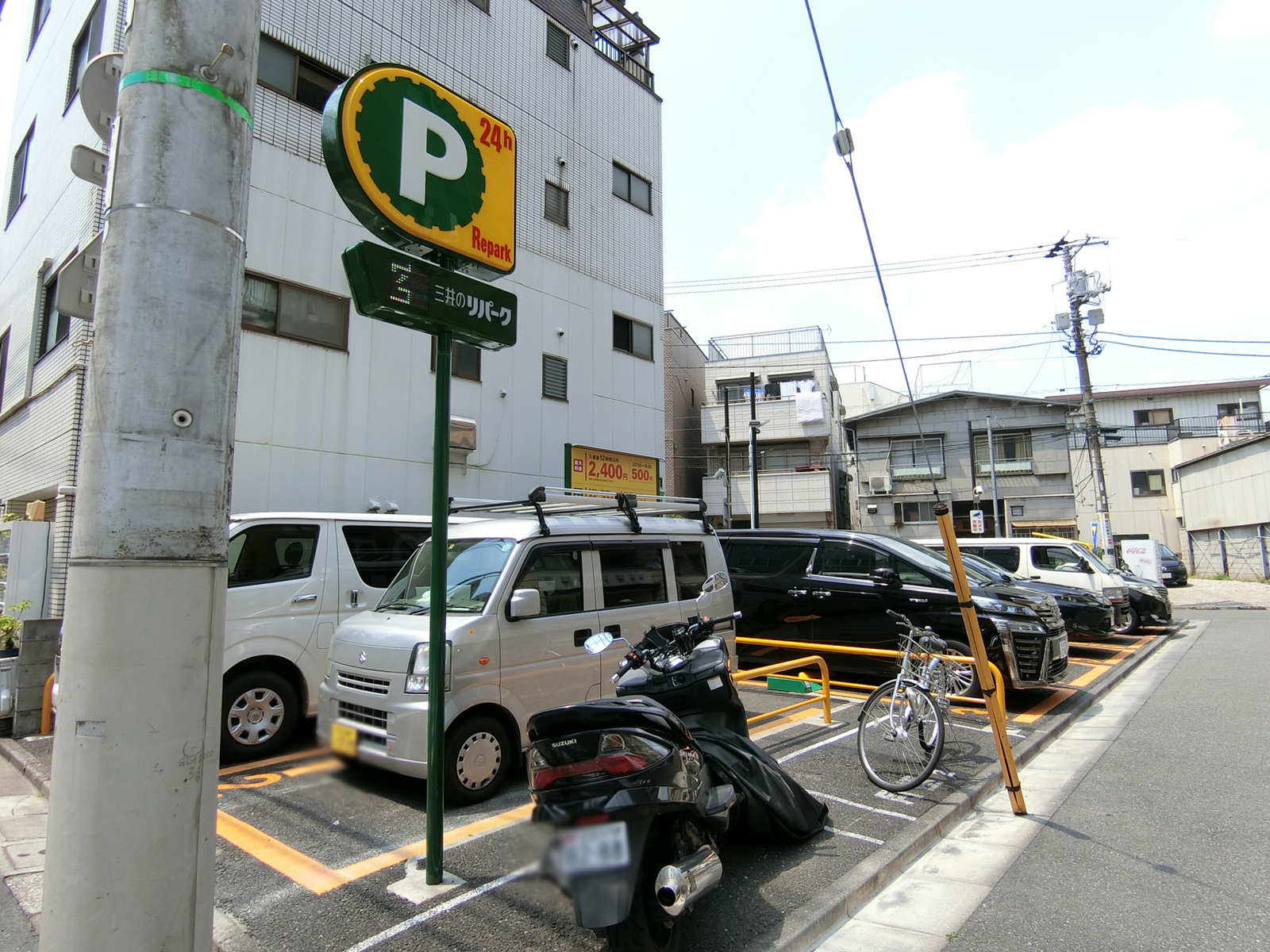 向かいのコインパーキング