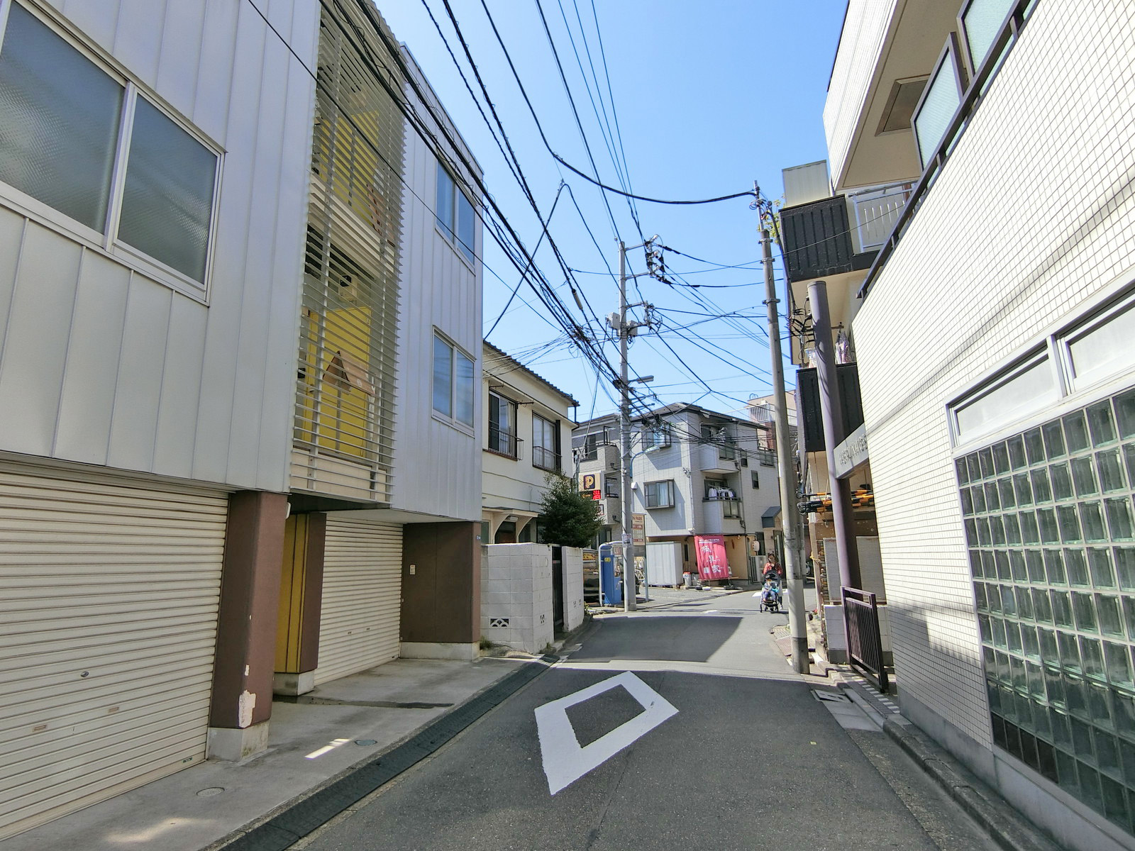 周辺は閑静なエリア