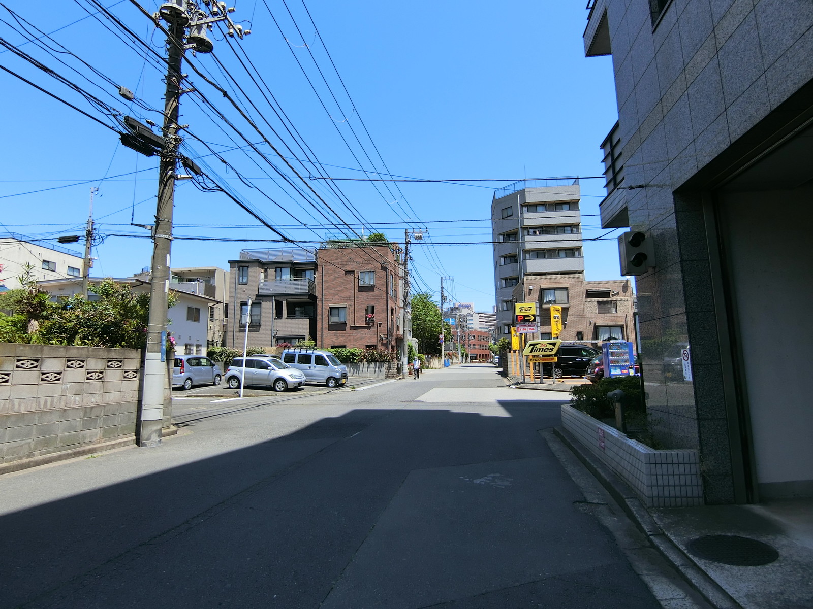 ベルファースト前面の通り