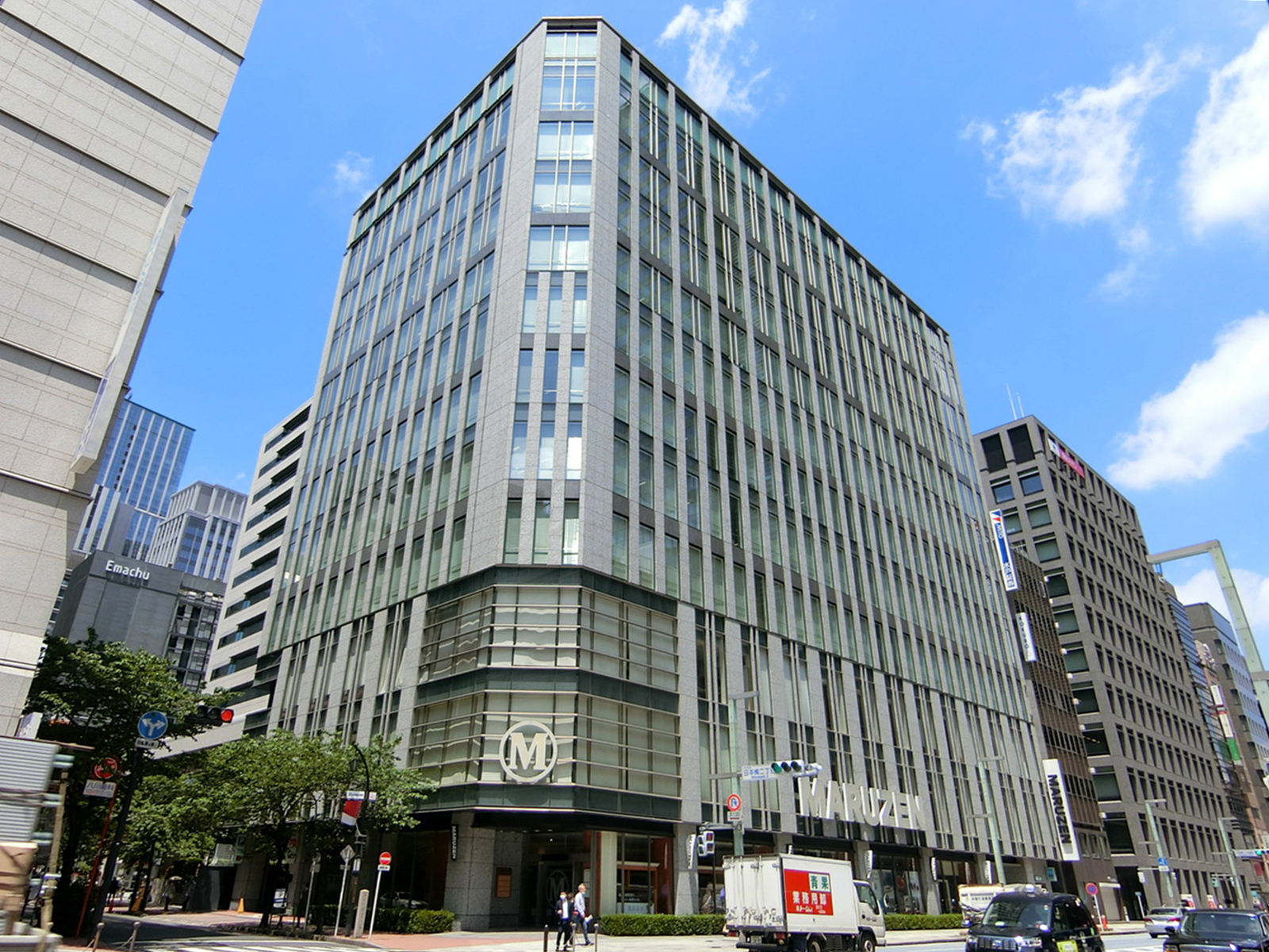 付近の丸善 日本橋店