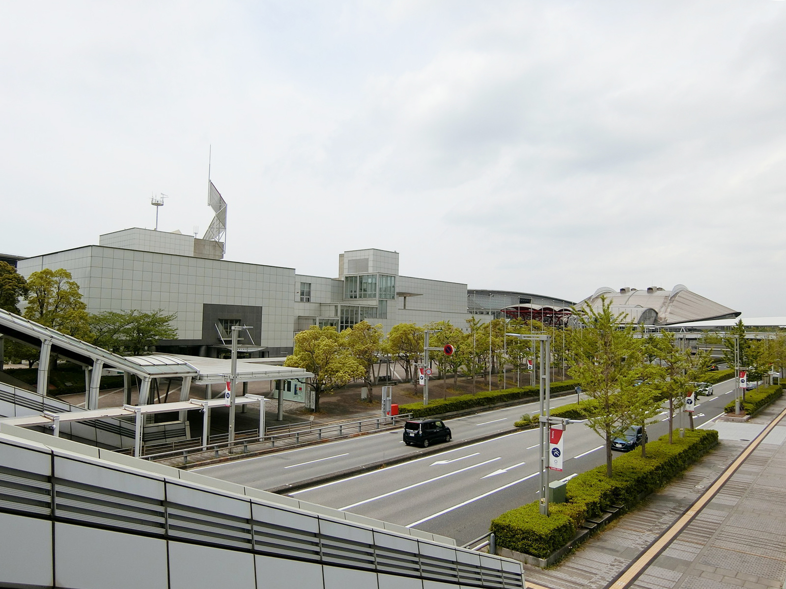 近くの幕張メッセ