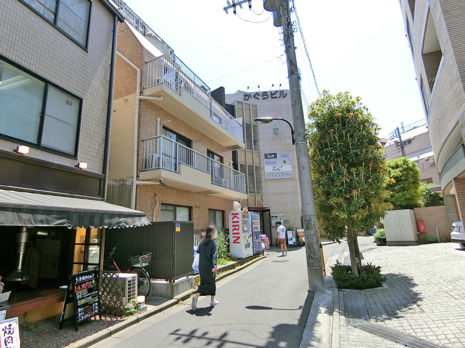 周辺は閑静なエリア