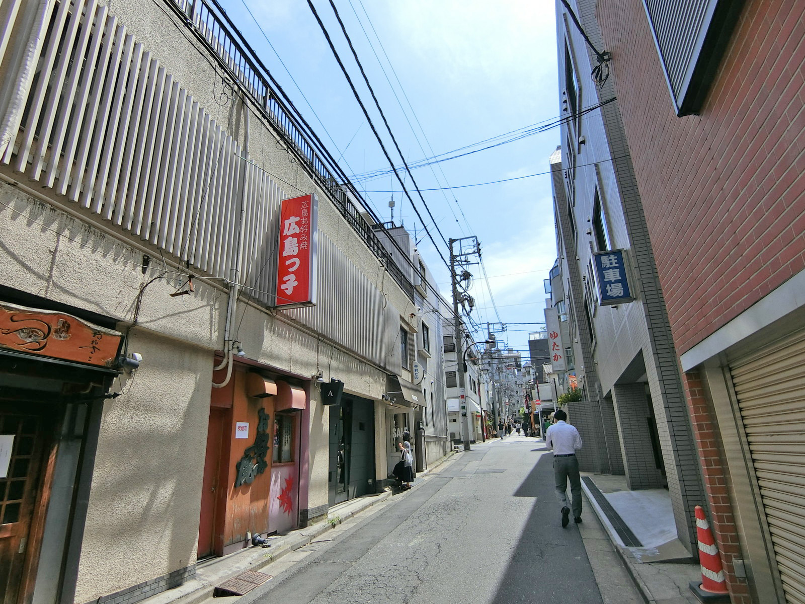 周辺は閑静なエリア