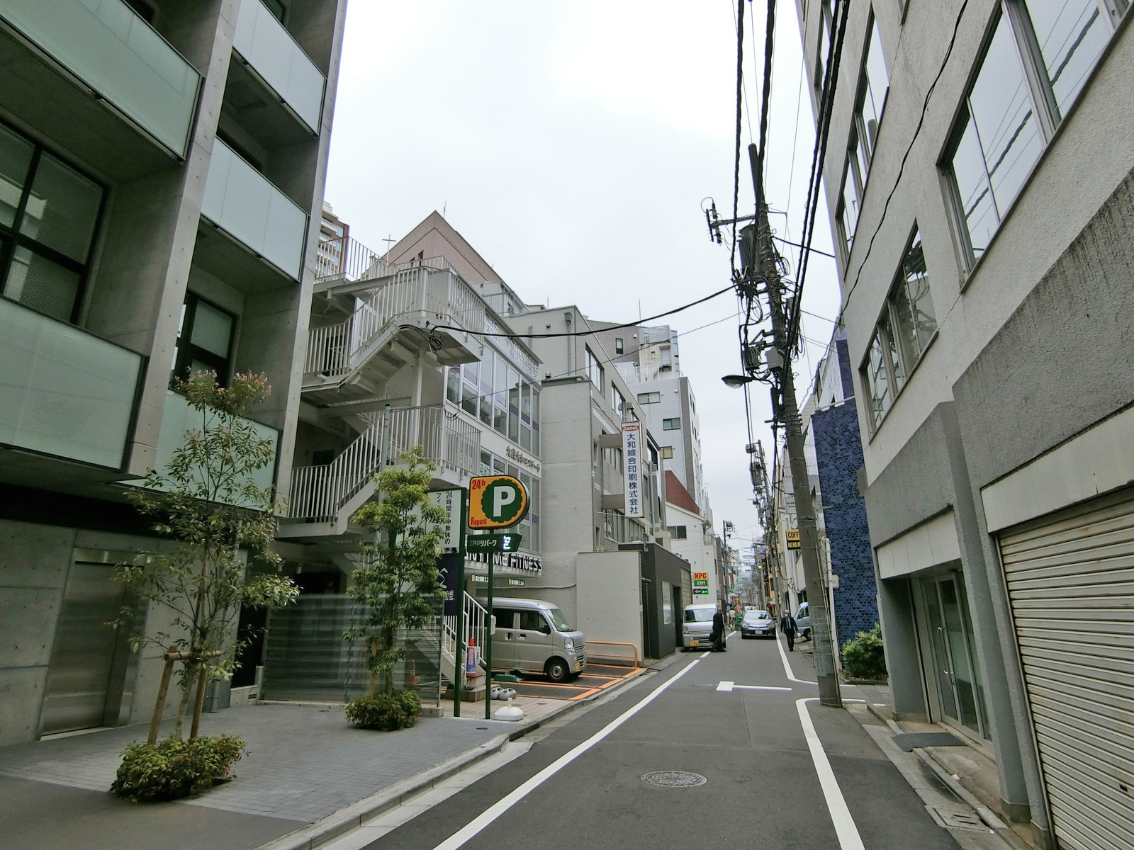 周辺は閑静なエリア
