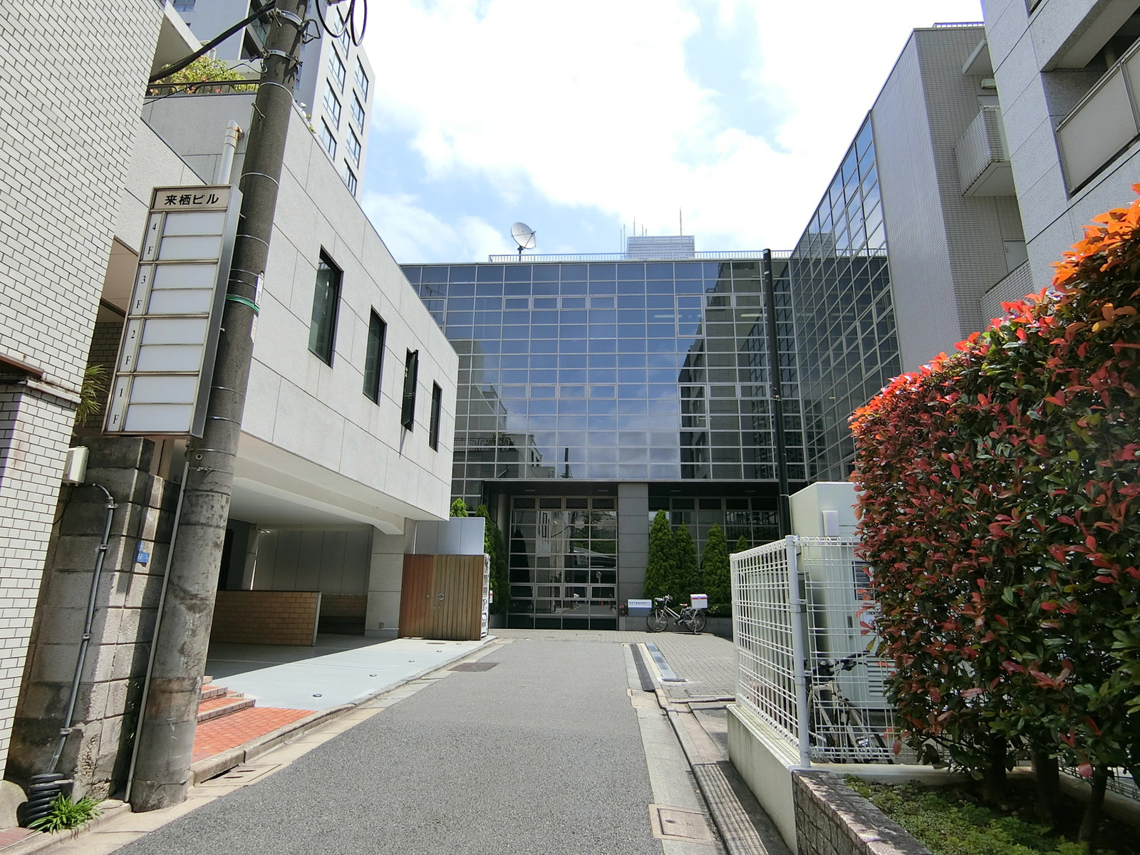 永田町笠松千代田ビル前面の通り