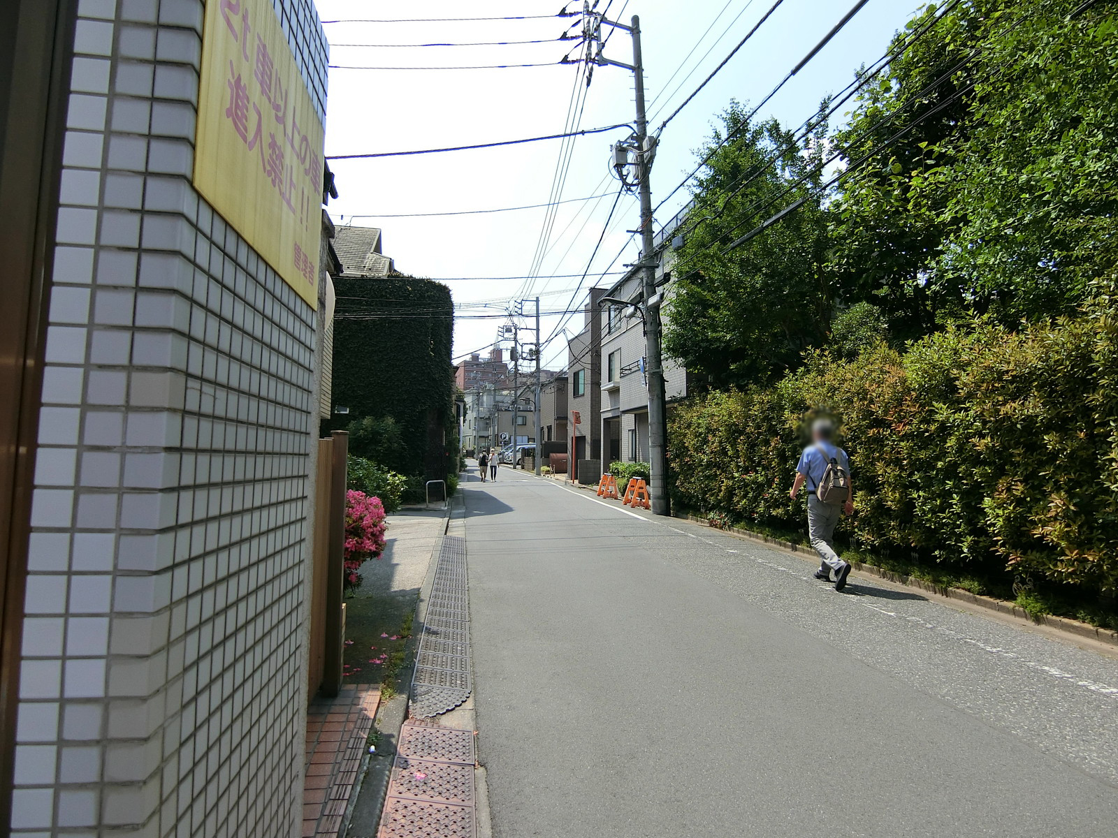 S.COURTビル前面の通り