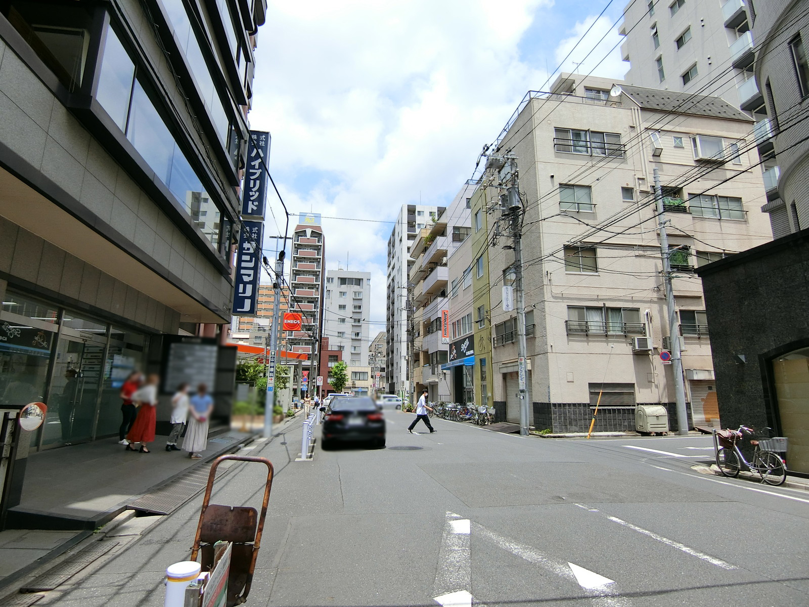 TKF第二会館前面の通り