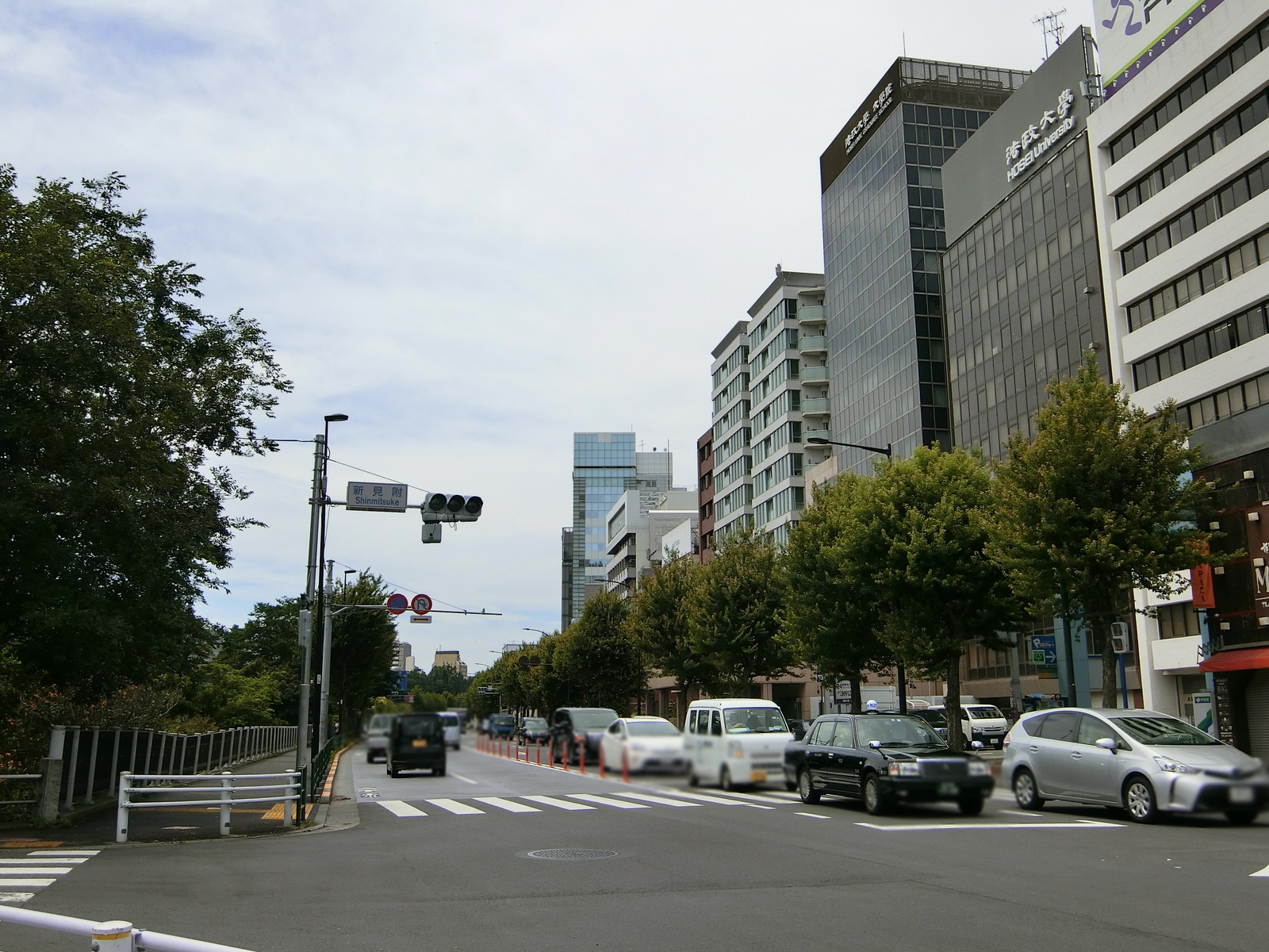 付近の外堀通り
