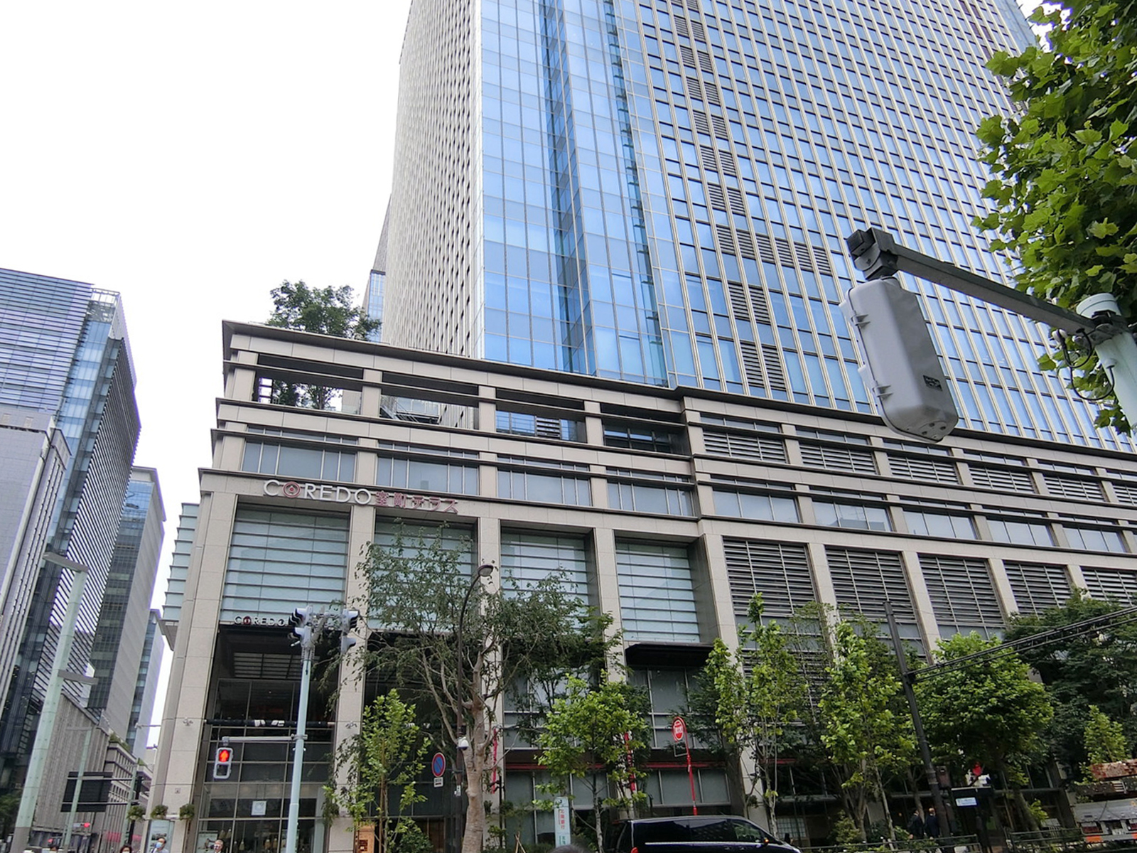 徒歩2分のコレド室町テラス
