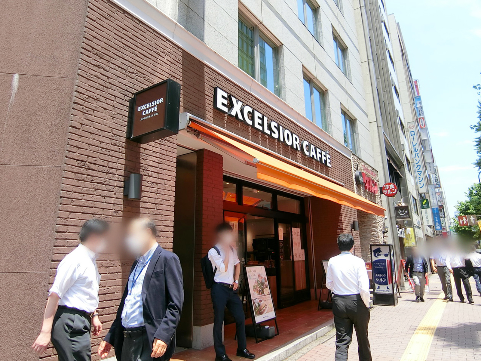 徒歩2分のエクセシオールカフェ虎ノ門店