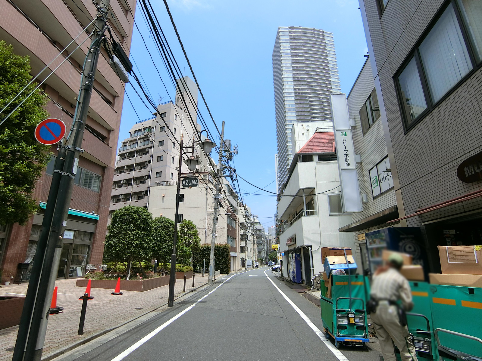 周辺は落ち着いた雰囲気のエリア