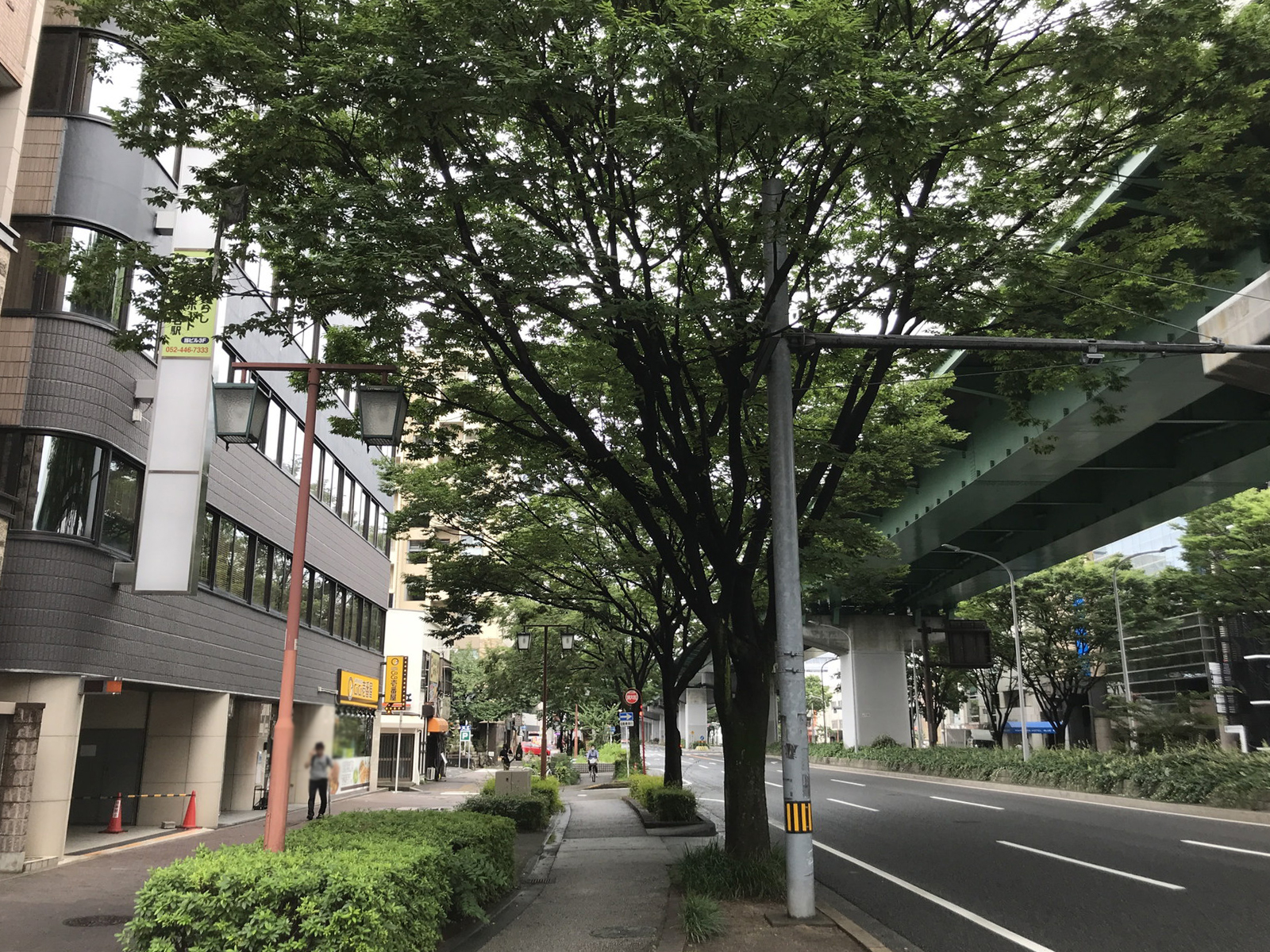 前面の通り