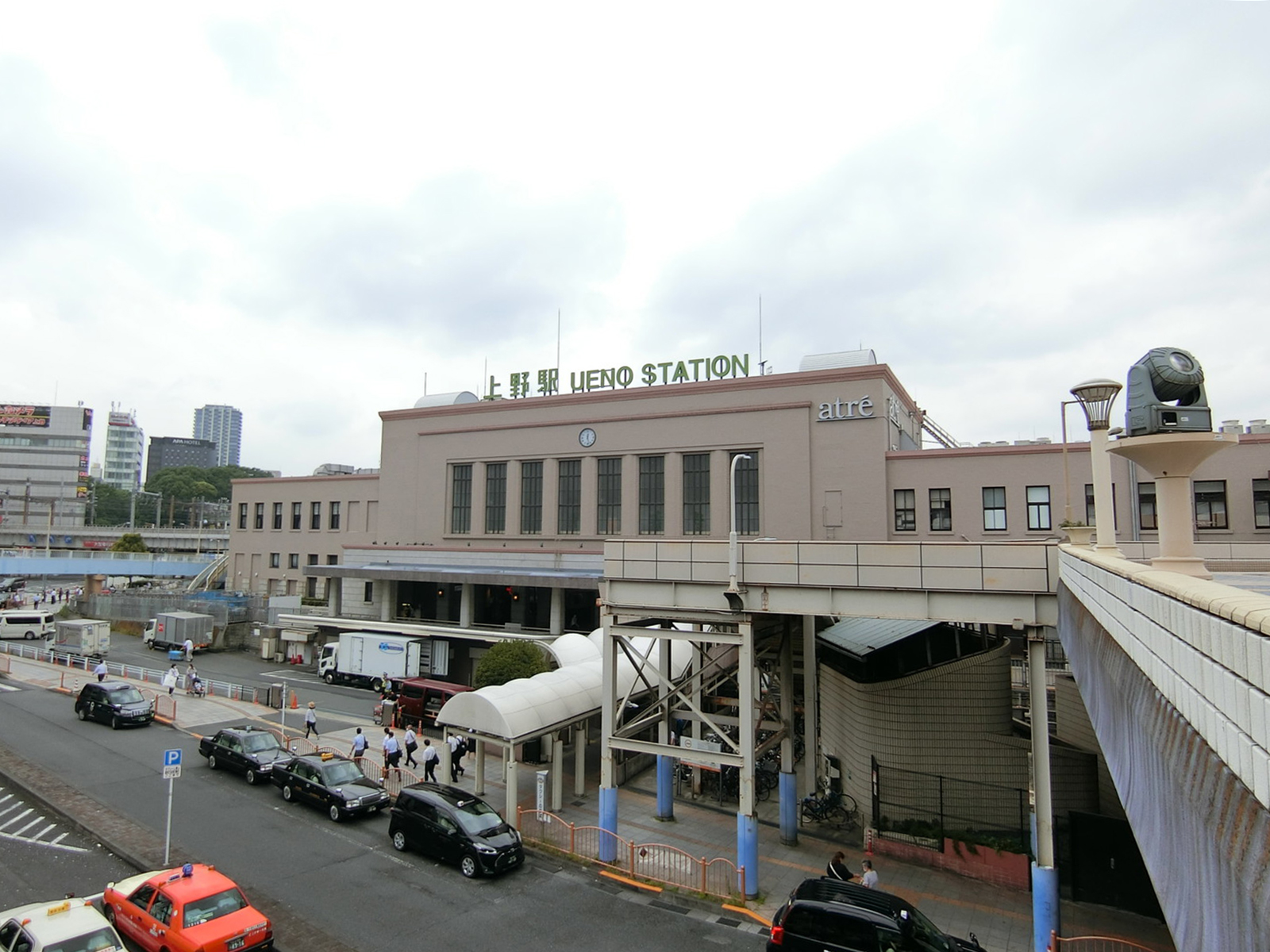 「上野駅」より徒歩6分