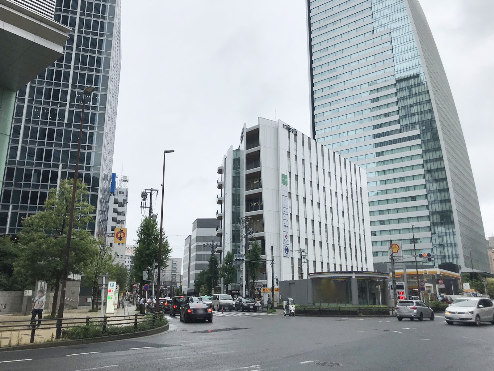 JPタワー名古屋前面の通り