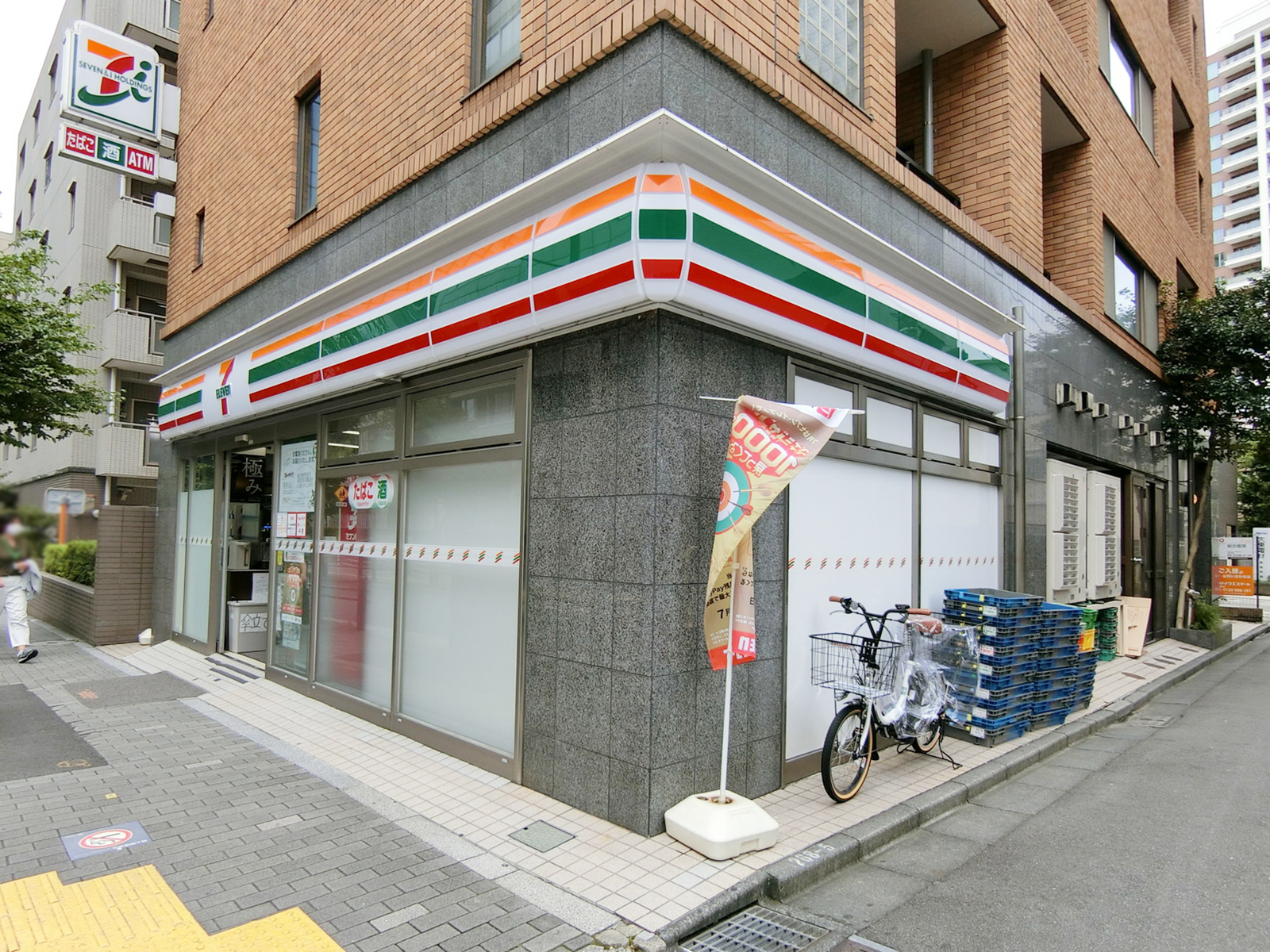 徒歩2分のセブンイレブン