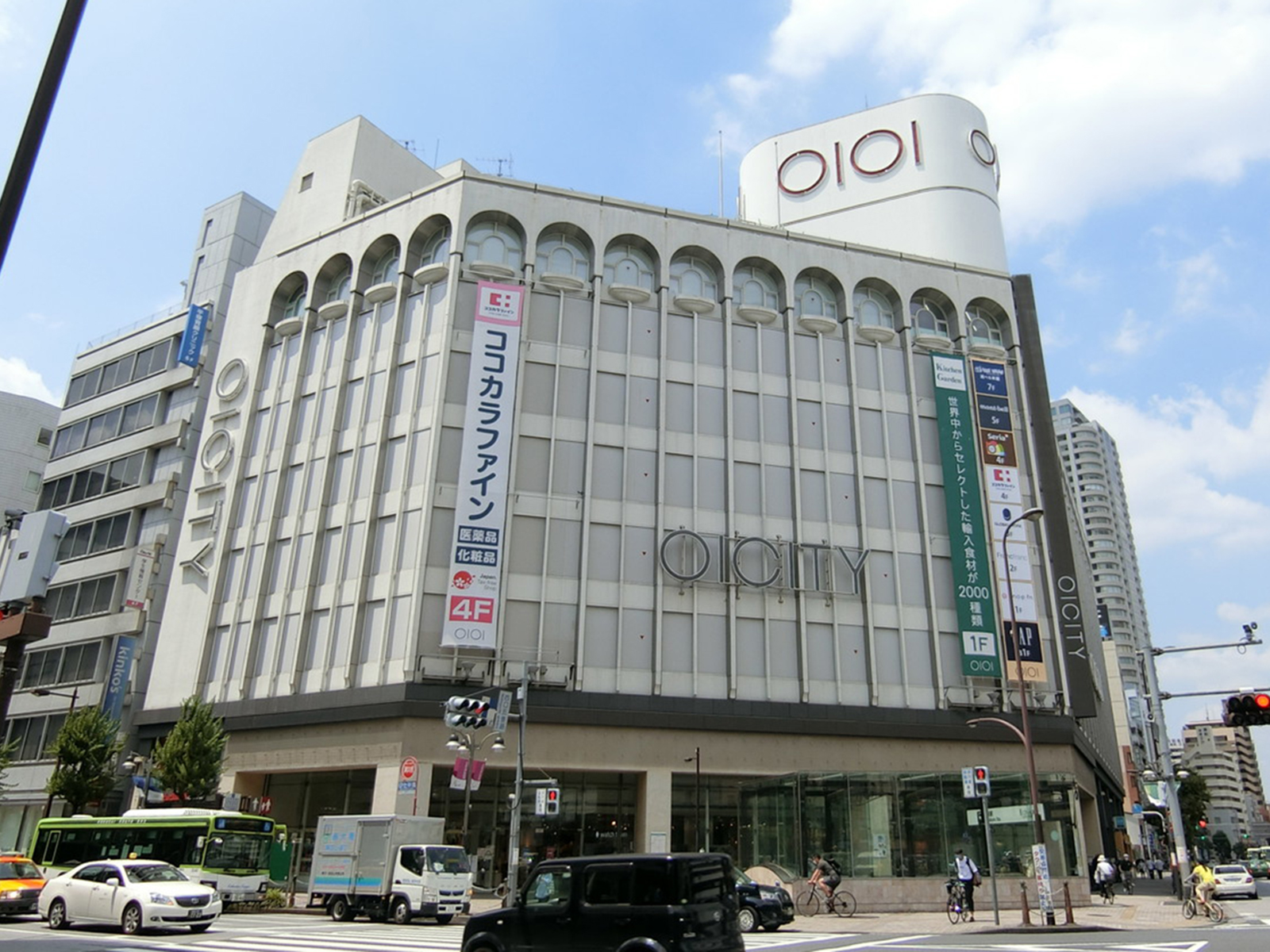 付近の池袋マルイ