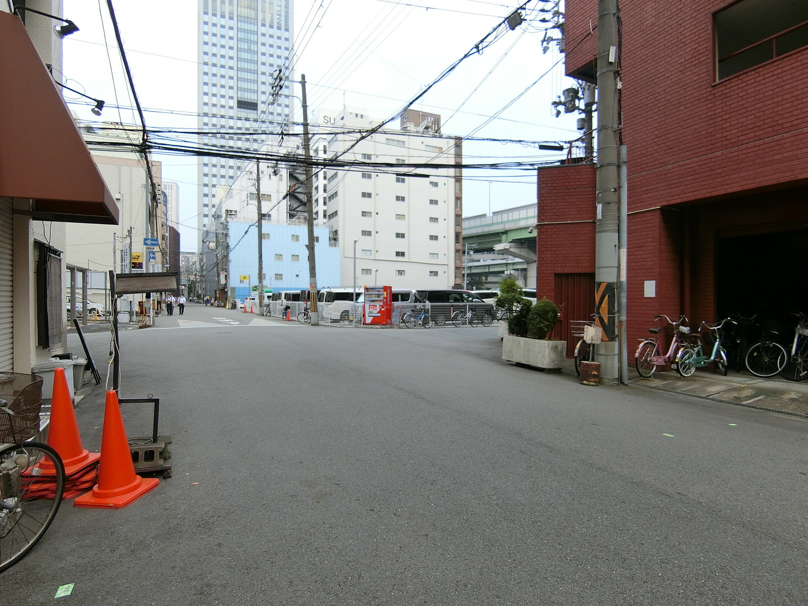 Office hirajyu 西本町前面の通り