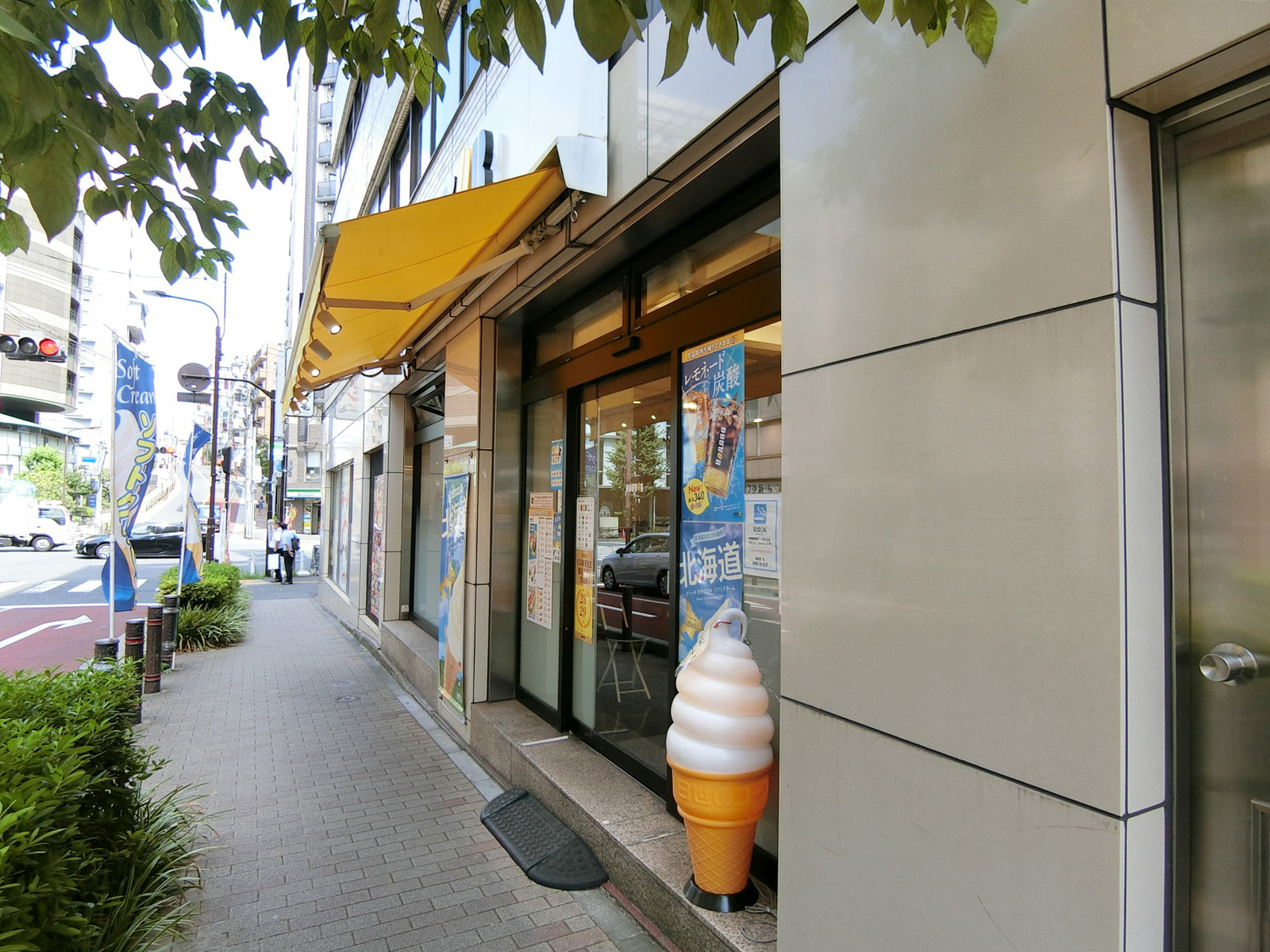 近くのドトールコーヒーショップ
