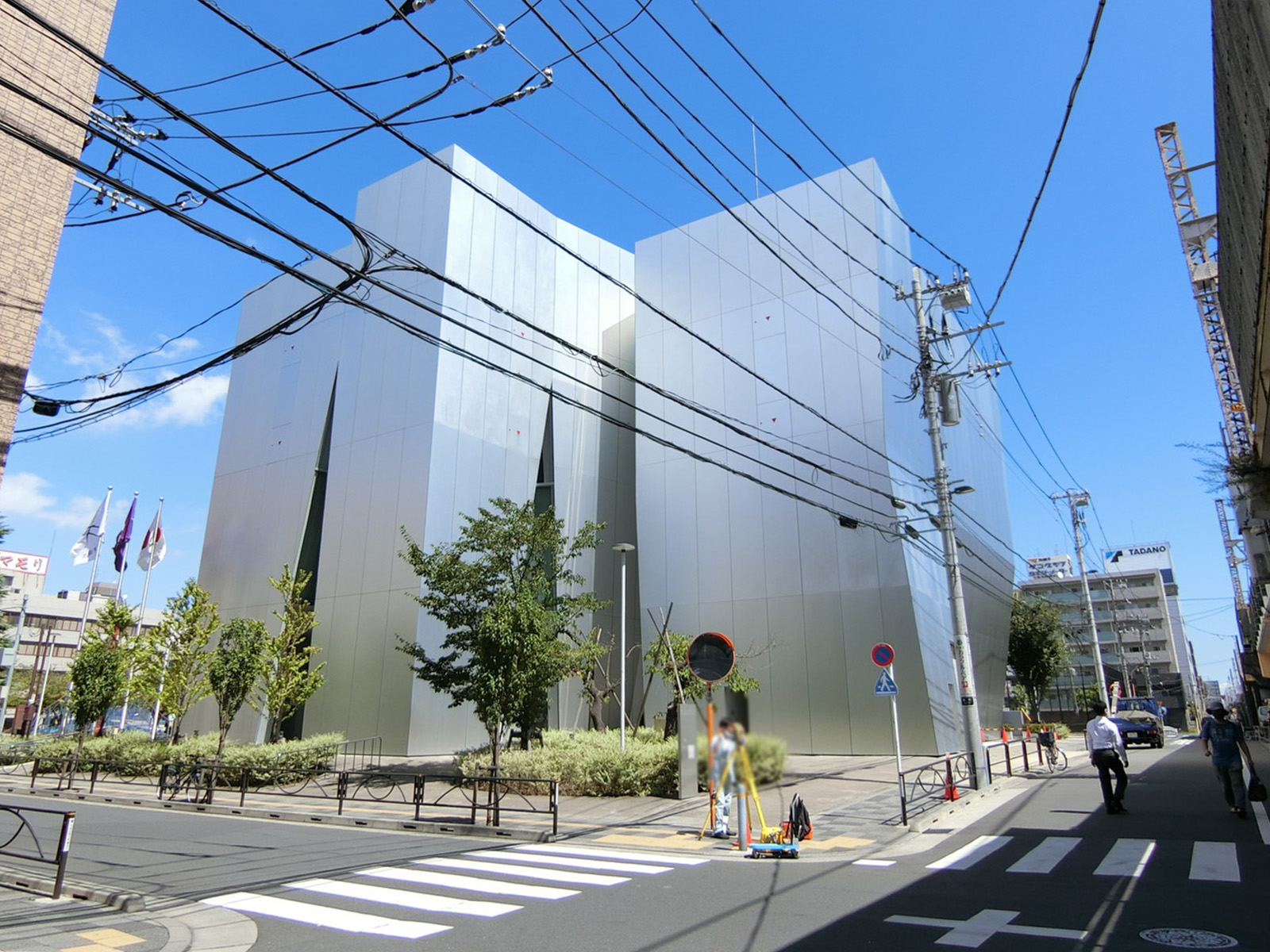 至近のすみだ北斎美術館