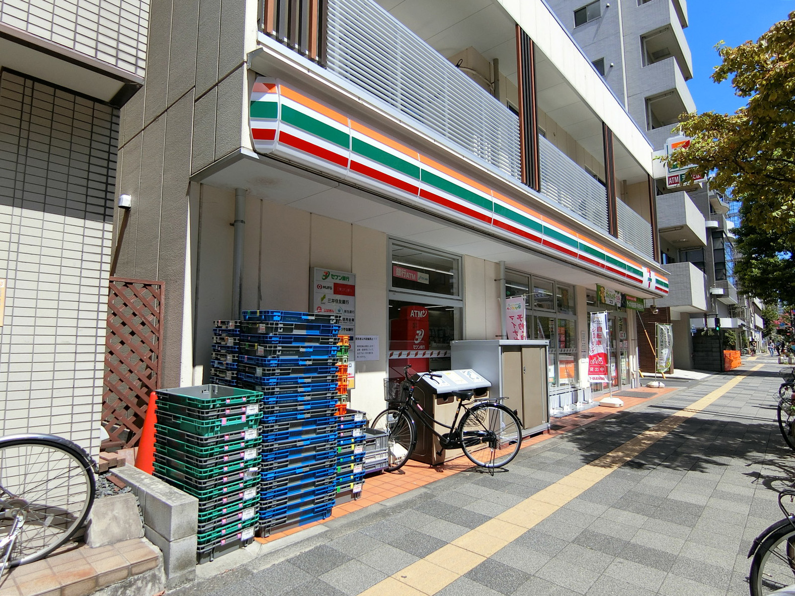 徒歩2分のセブンイレブン
