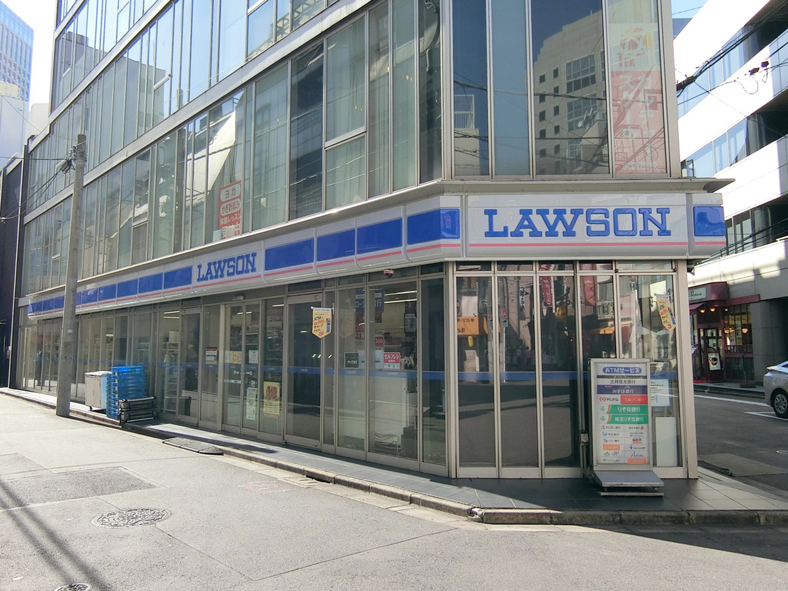 近くのローソン三崎町二丁目店